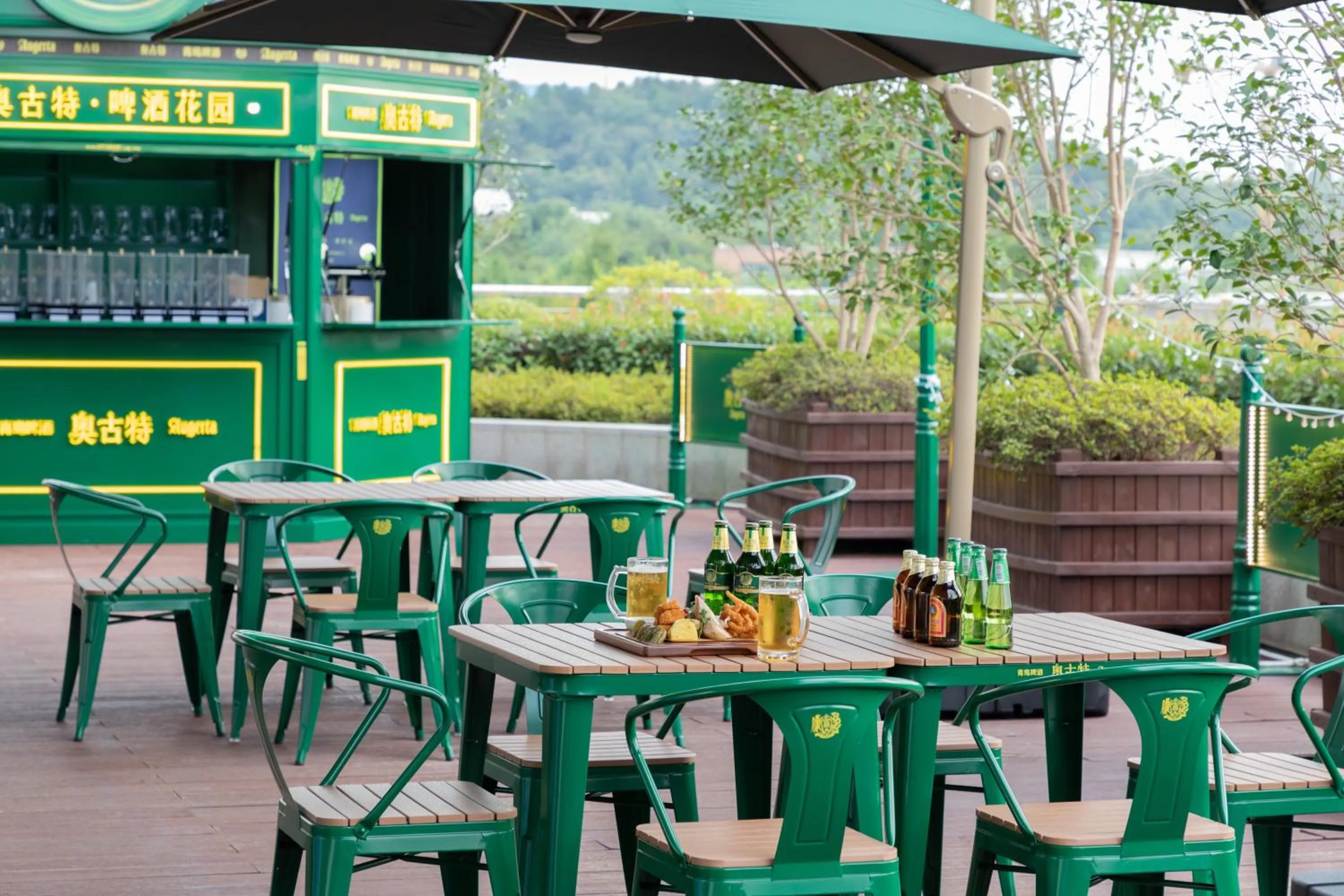 Balcony/Terrace in Crowne Plaza Wuhan Optics Valley by IHG