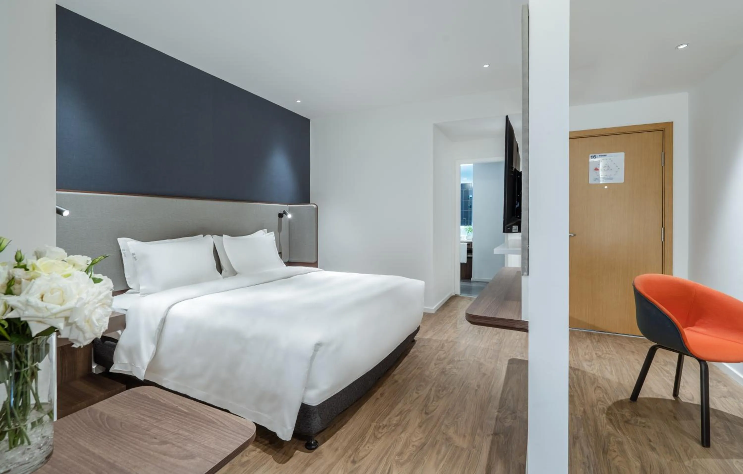 Bedroom, Bed in Holiday Inn Express Changsha Shifu by IHG