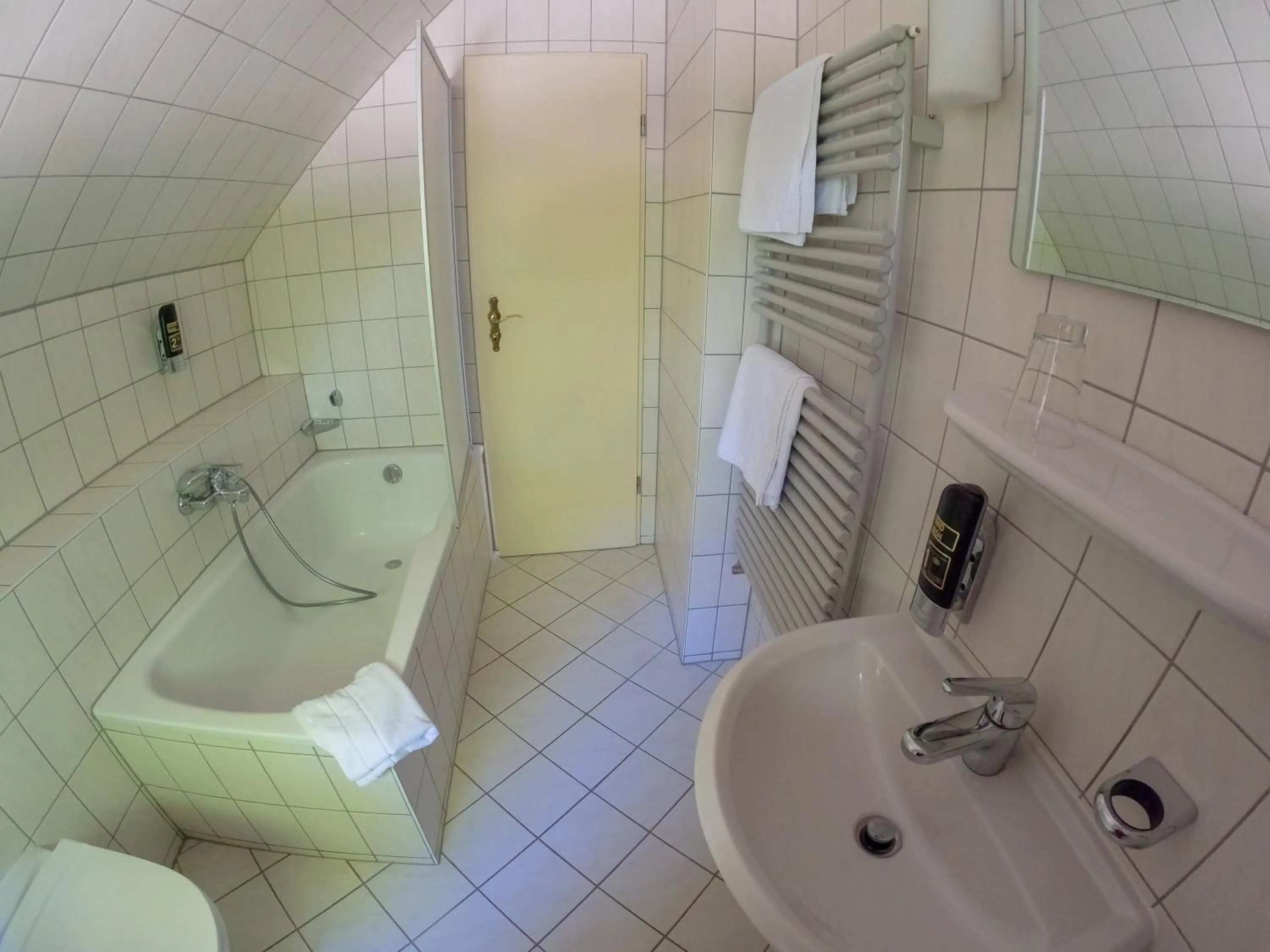 Bathroom in Hotel Diana