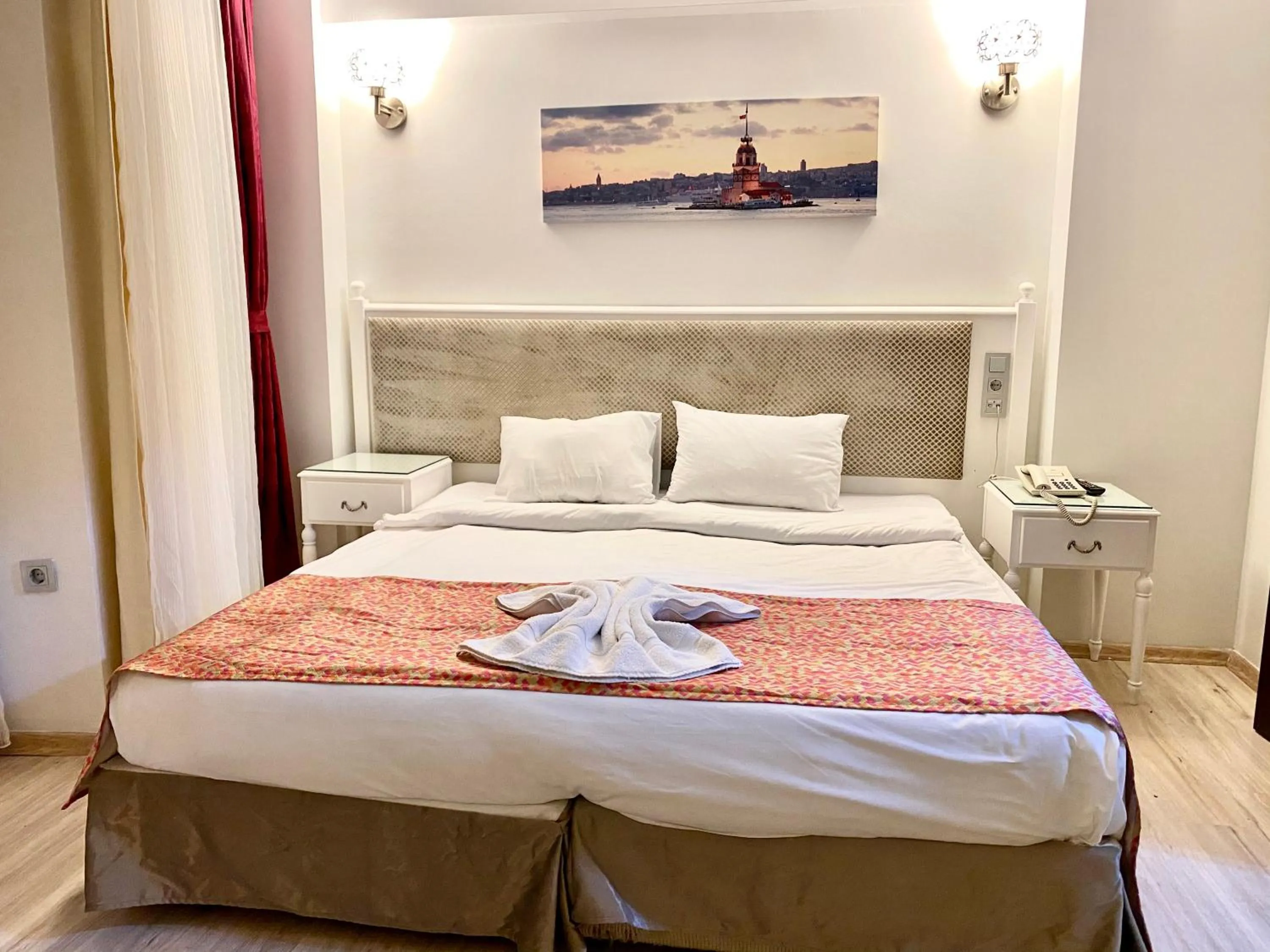 Bed in Nacre Residence