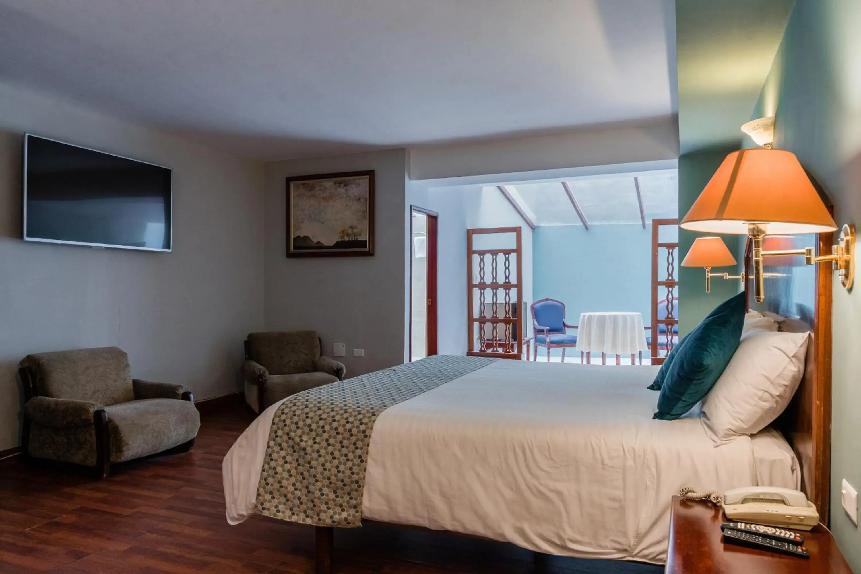 Standard Suite - single occupancy in Hotel Libertador Standard Suite - single occupancy in Hotel Libertador