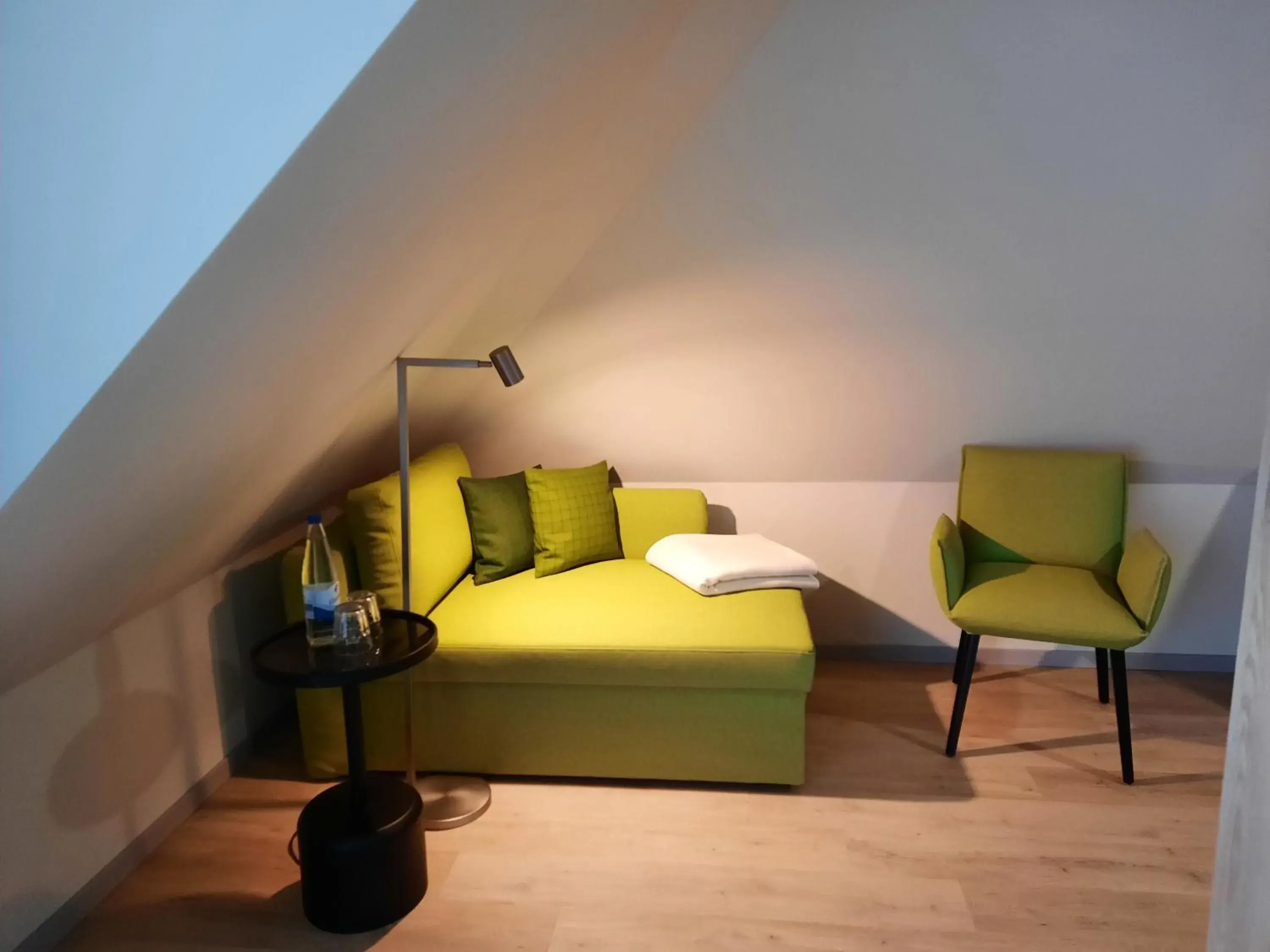 Comfort Triple Room - single occupancy in Hotel Bad Dürkheim Comfort Triple Room - single occupancy in Hotel Bad Dürkheim