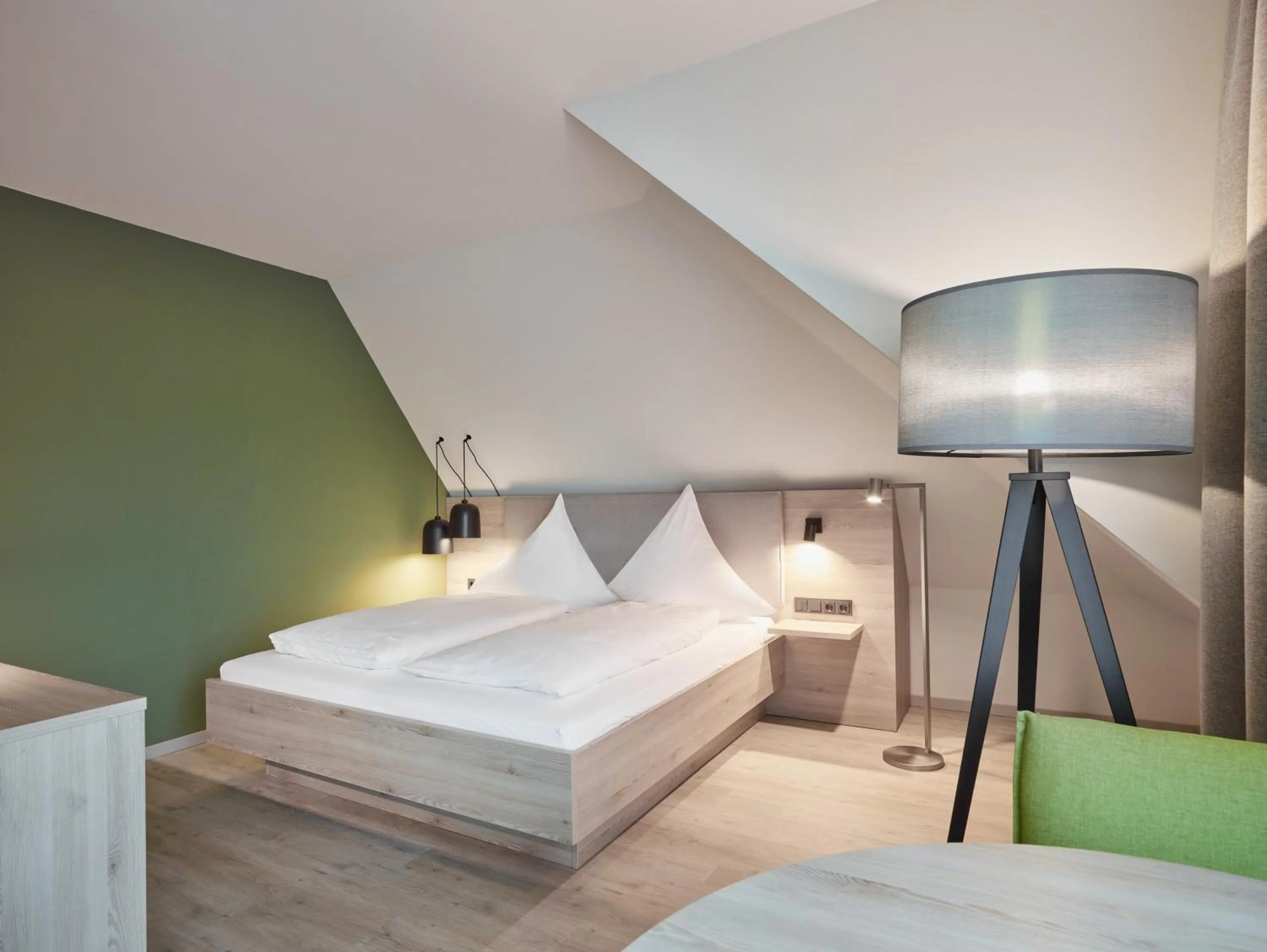 Photo of the whole room, Bed in Hotel Bad Dürkheim