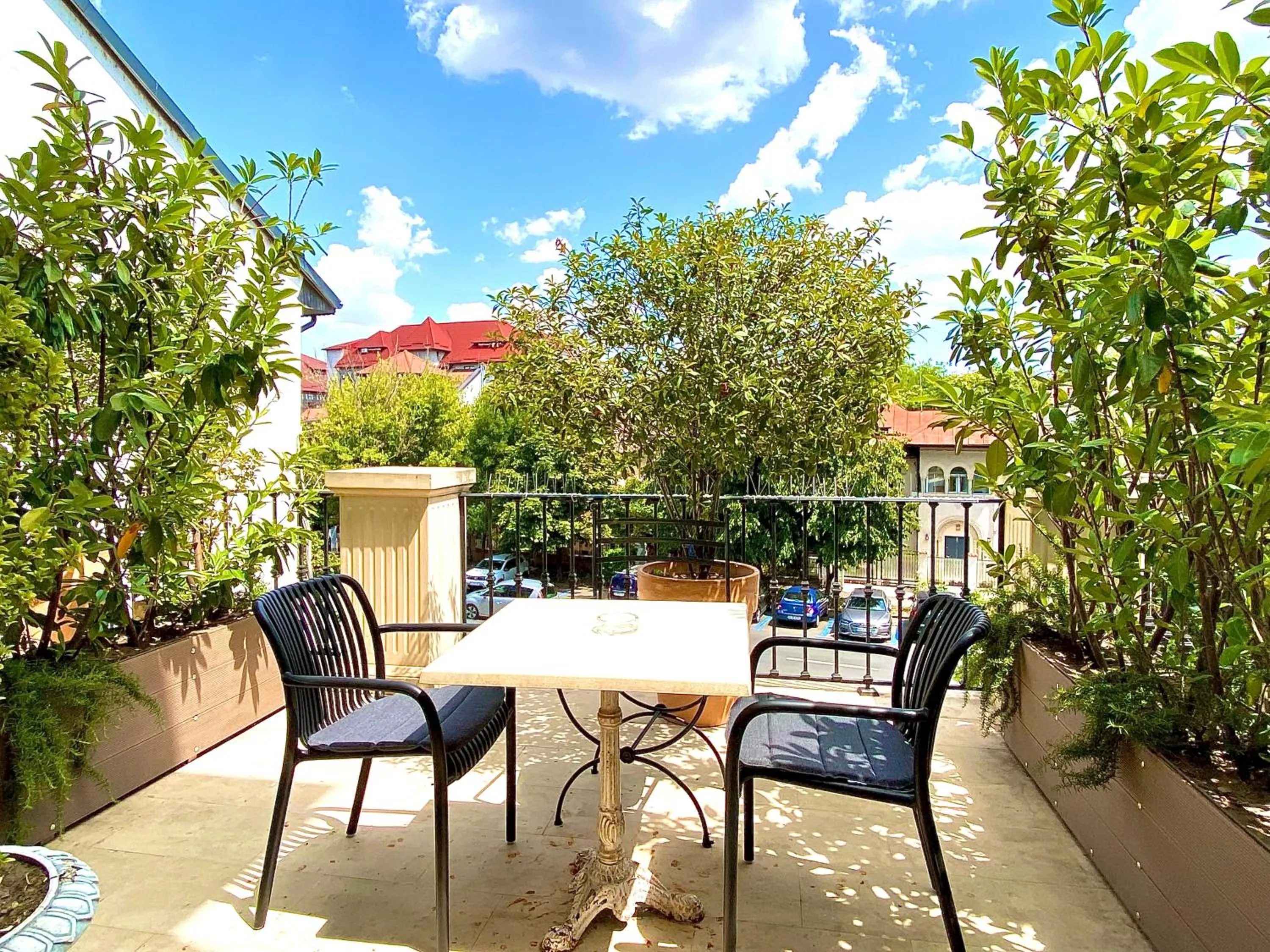 Arc de Triomphe Studios