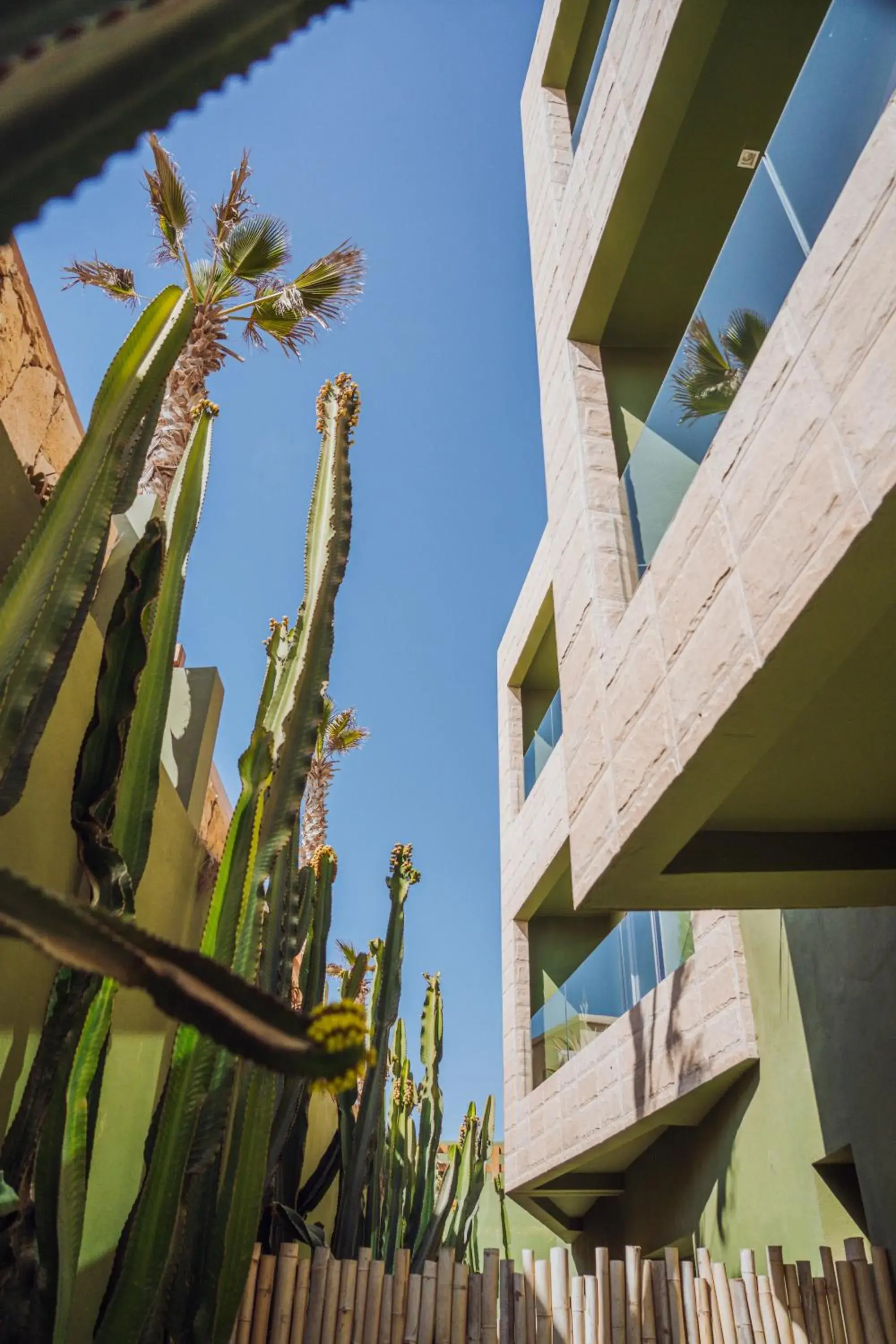 Standard Queen Room with Balcony and Street View - Non-Smoking in Dakhla South Bay Standard Queen Room with Balcony and Street View - Non-Smoking in Dakhla South Bay