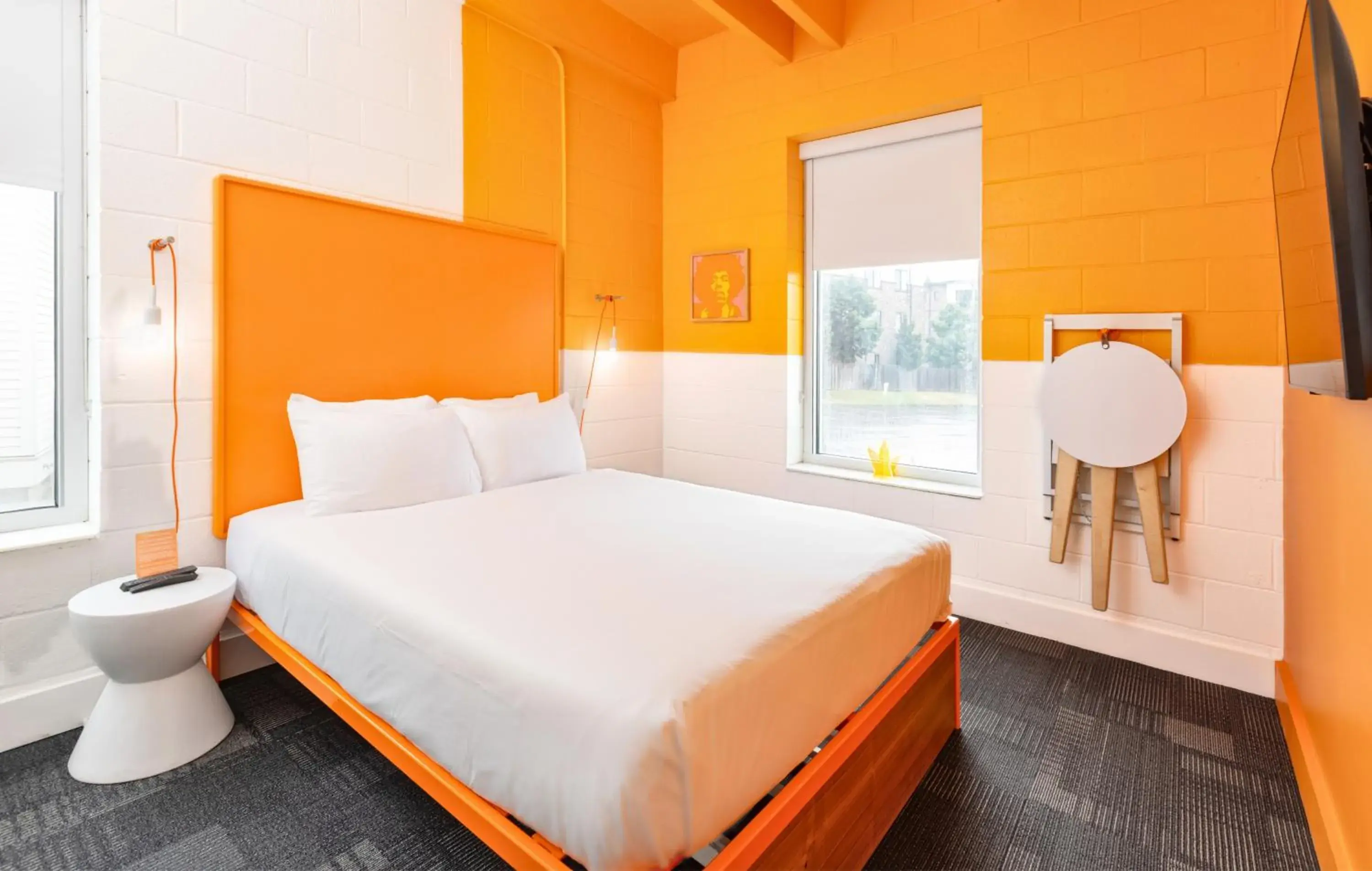 Standard Queen Room 212 in The Gallatin Standard Queen Room 212 in The Gallatin