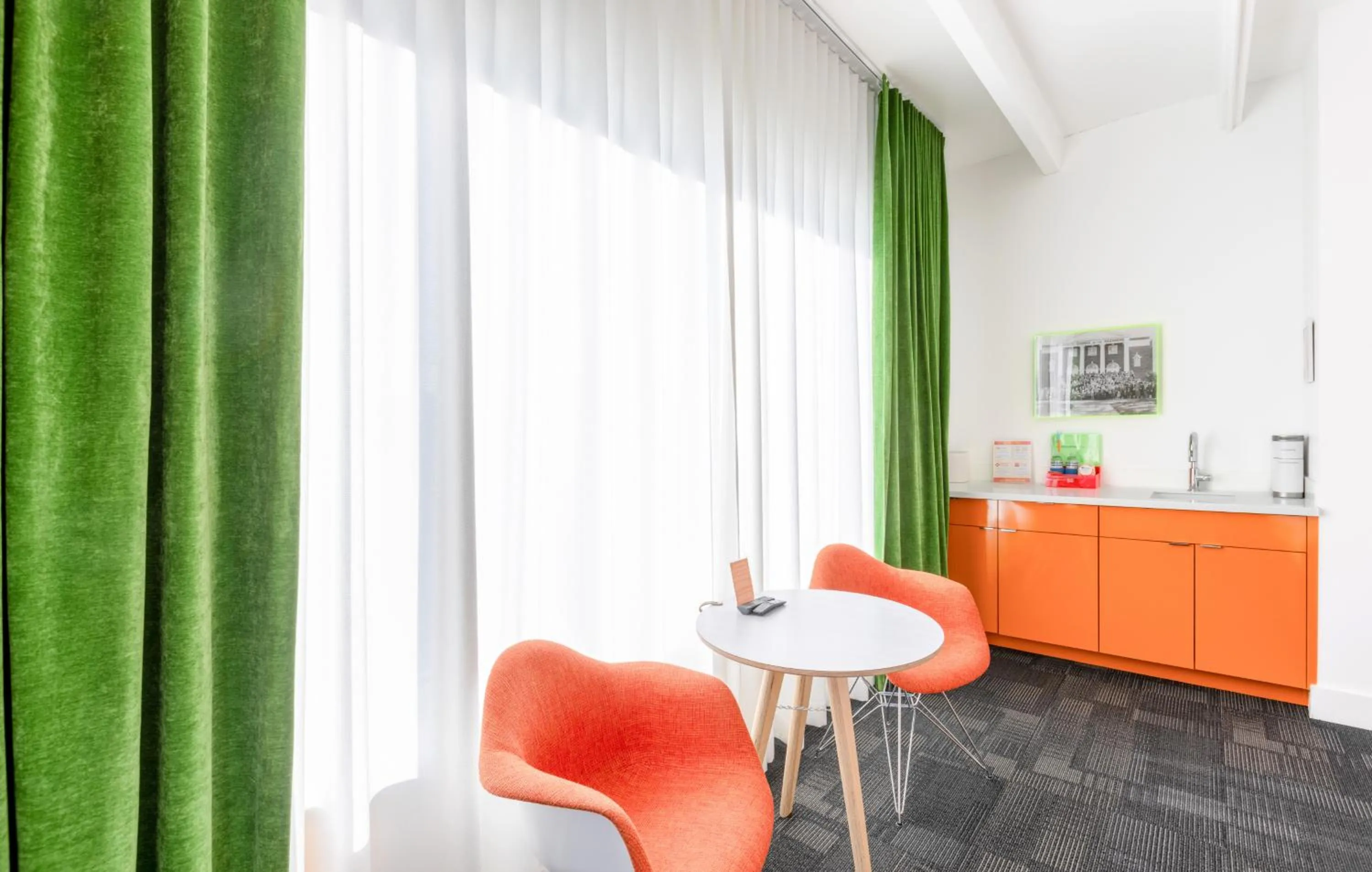 Bedroom in The Gallatin