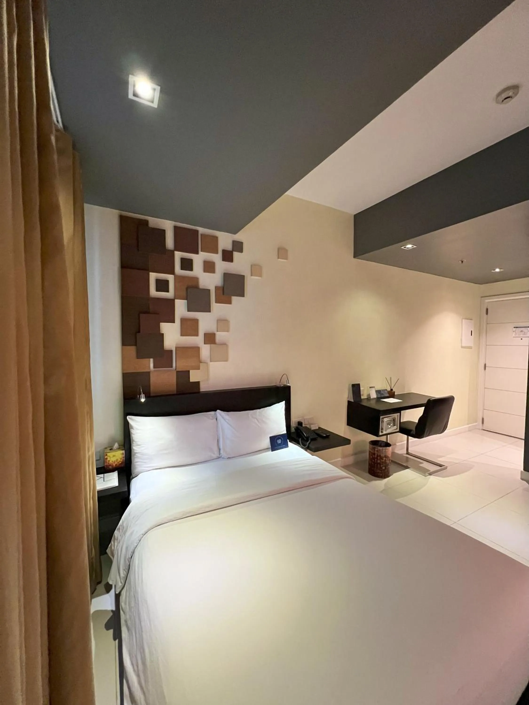 Bed in KL Serviced Residences Managed by HII