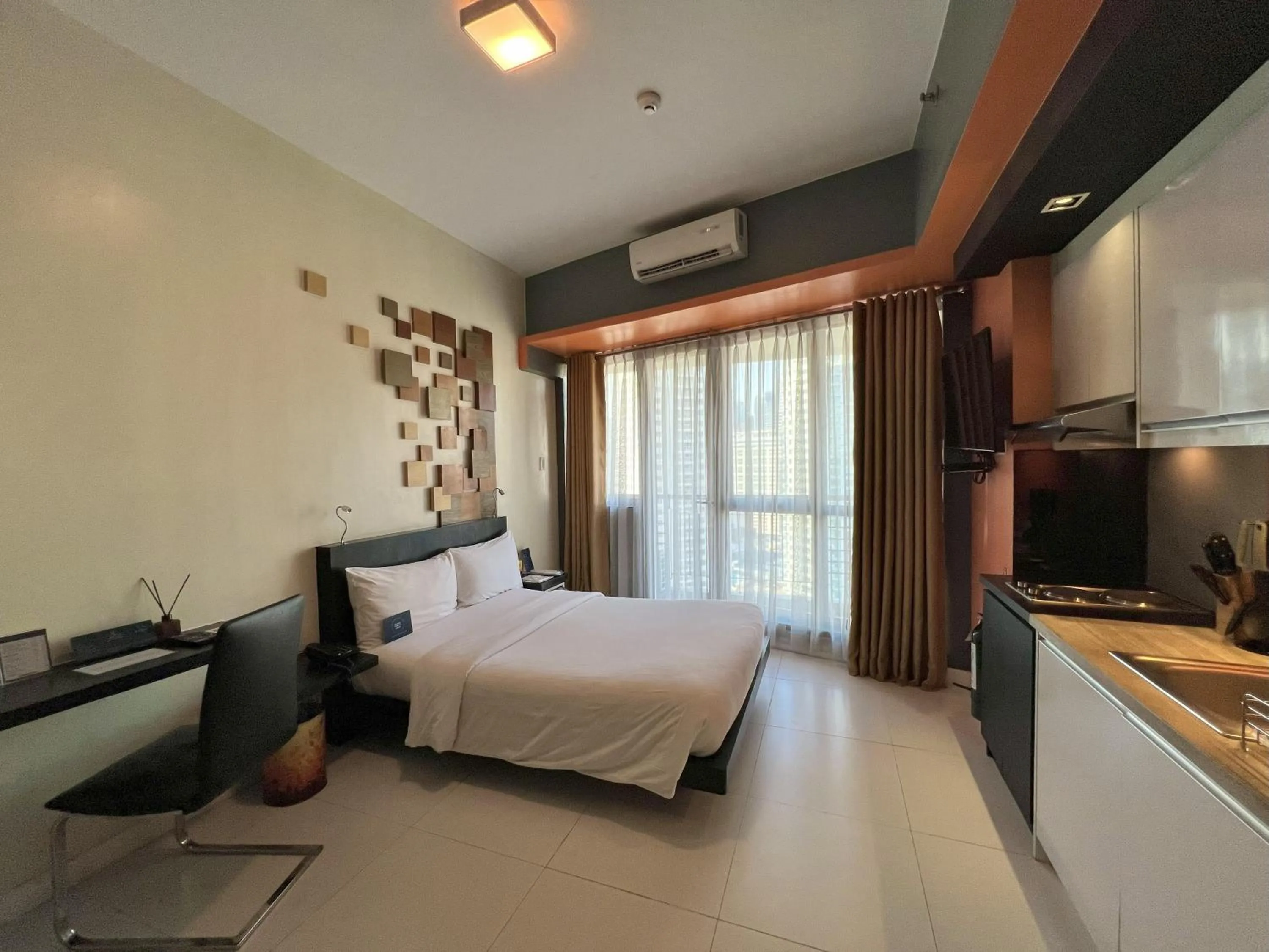 Bed in KL Serviced Residences Managed by HII