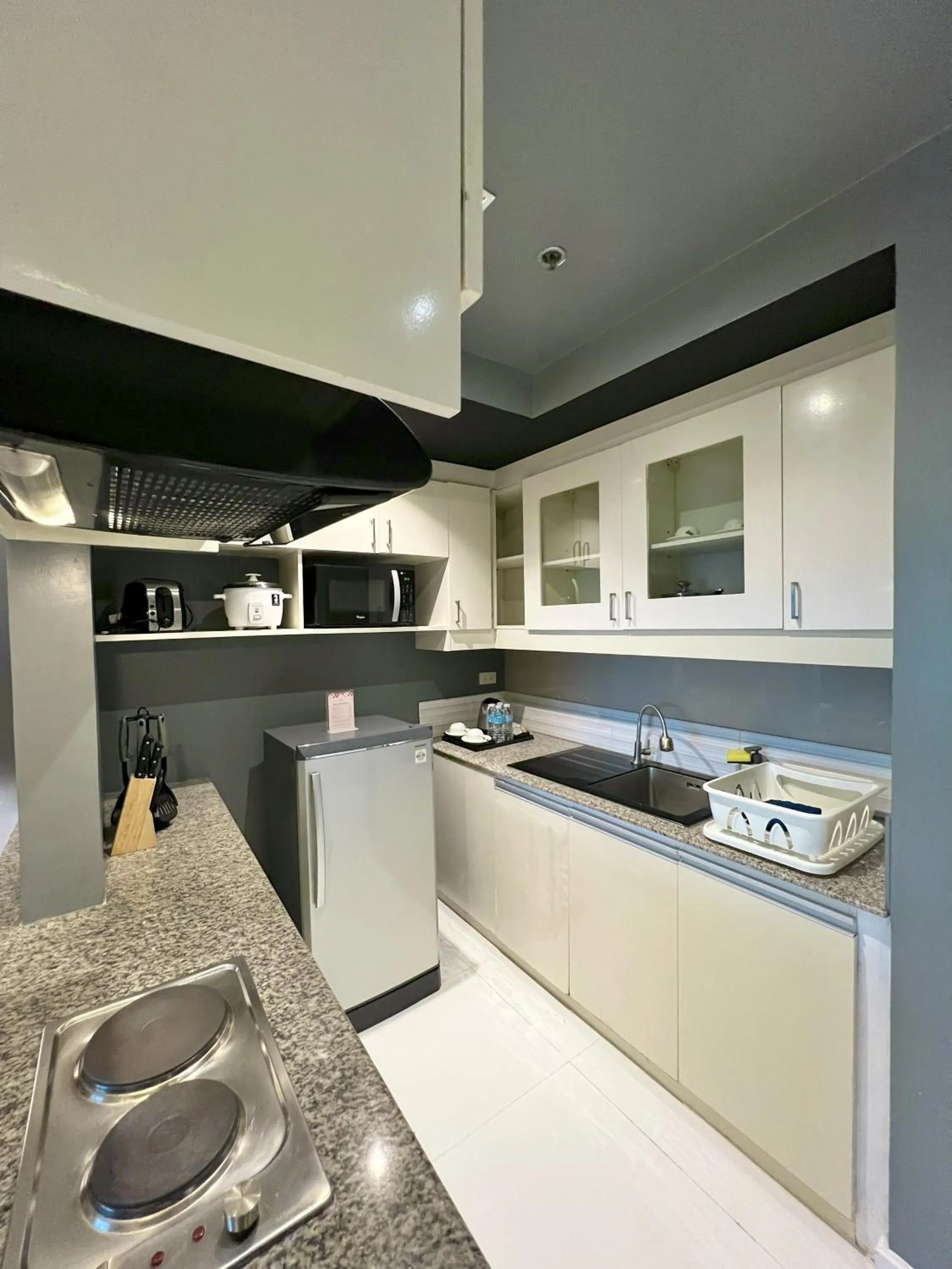 Kitchen or kitchenette in KL Serviced Residences Managed by HII