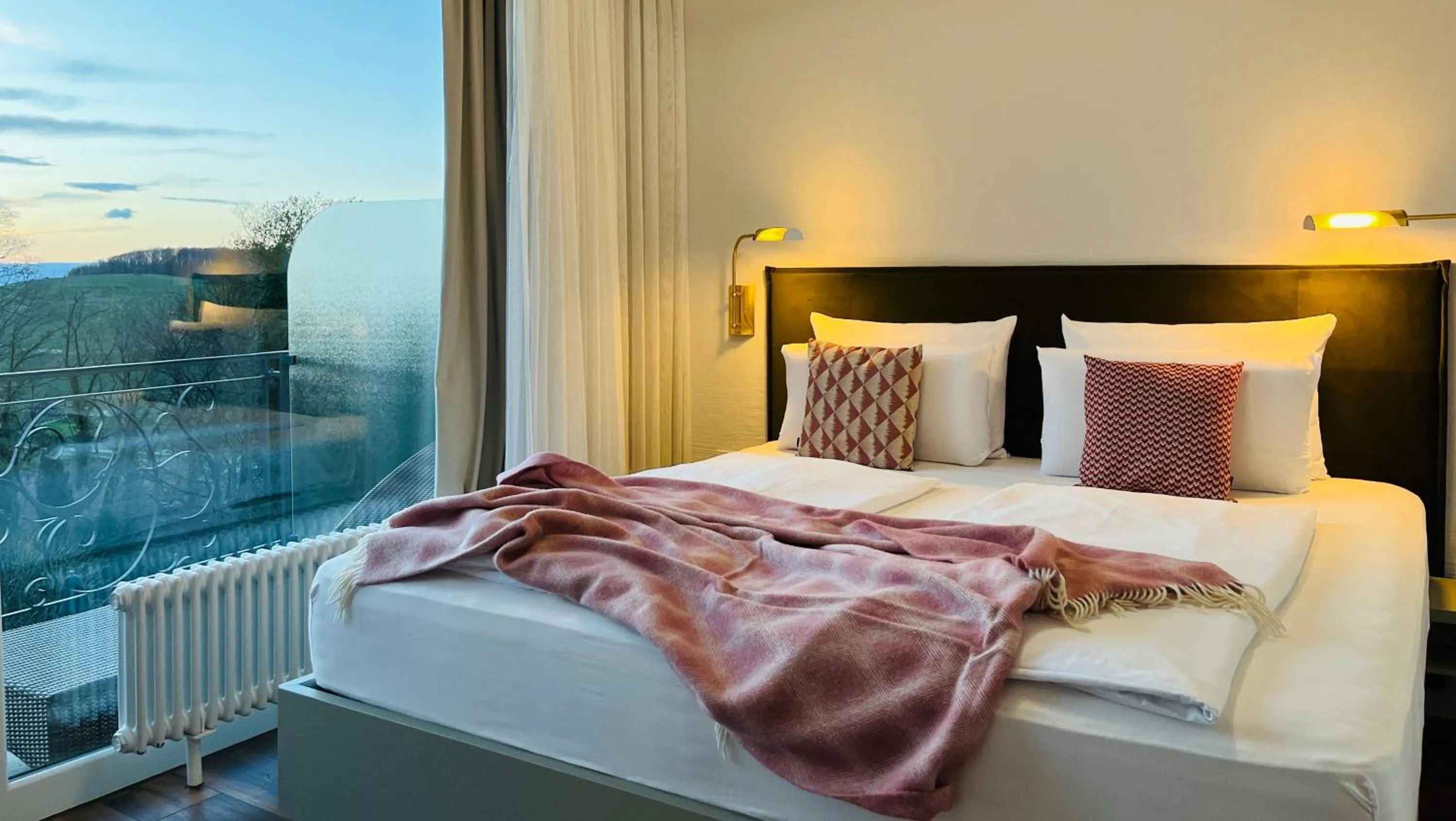 Bedroom, Bed in Hotel Schlossberg