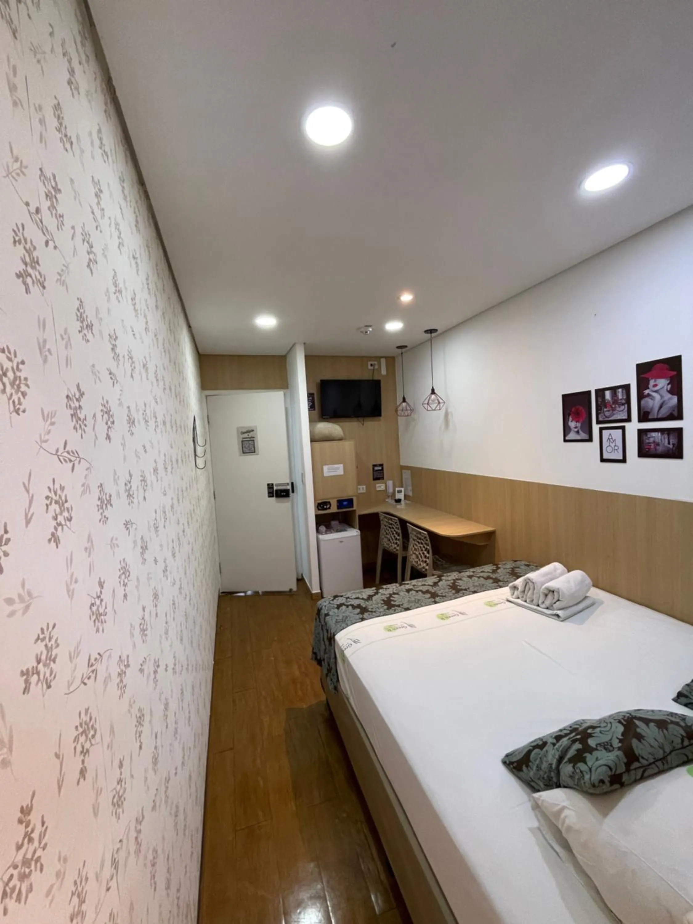 Bed in Green It Motel & Hotel