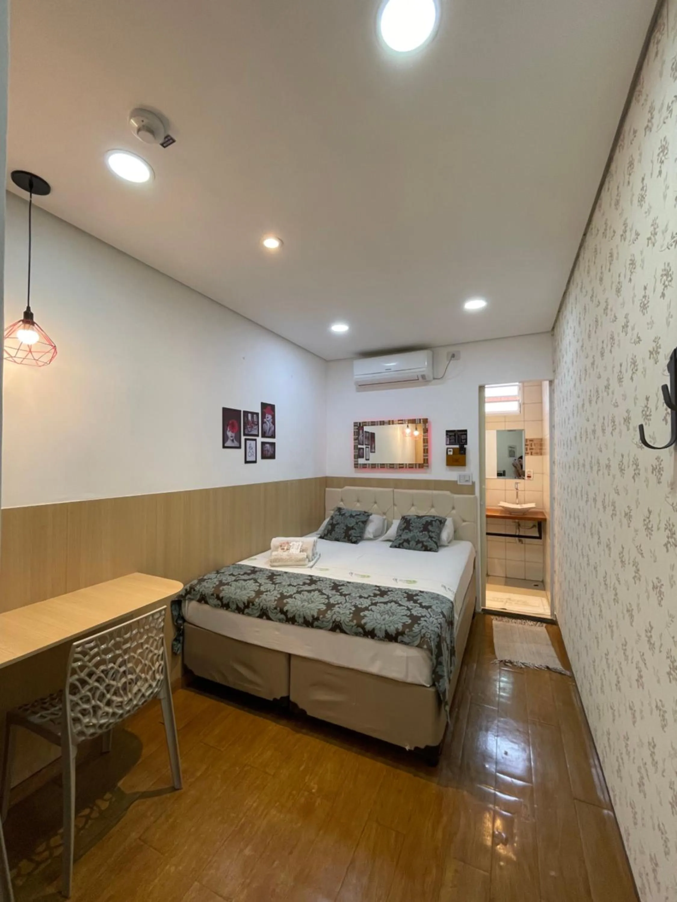 Bed in Green It Motel & Hotel