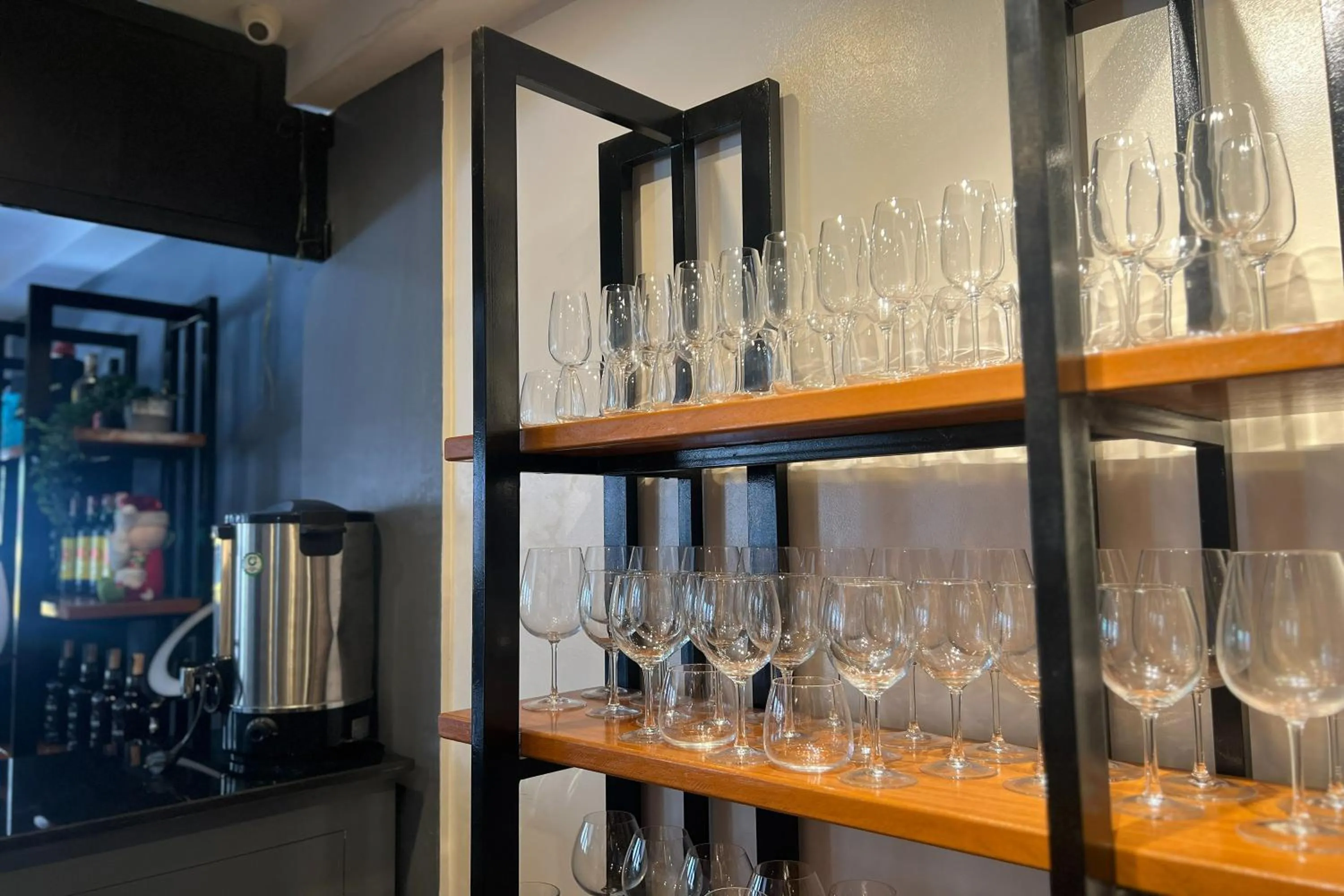 Lounge or bar in Khotel near T3 Airport