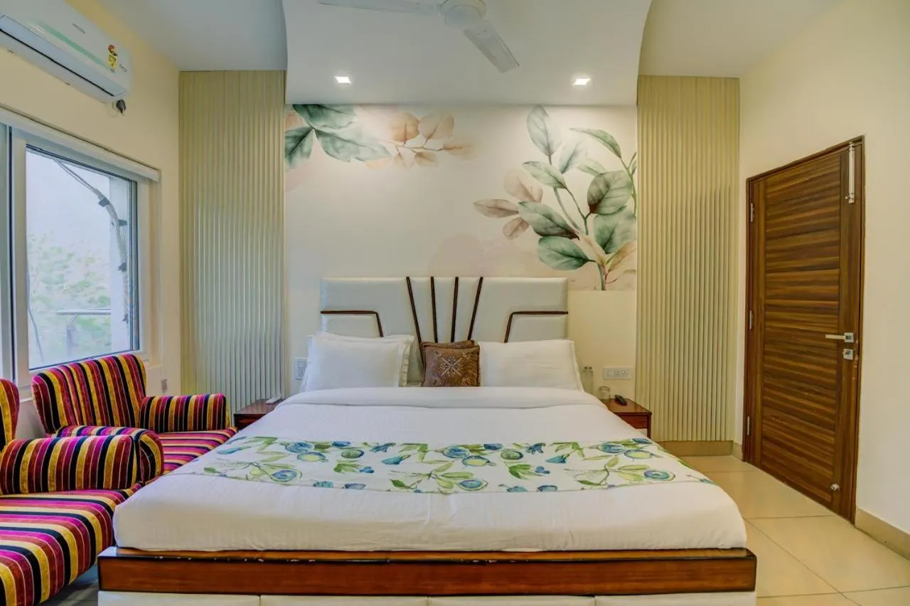 Bed in Golden Healing Journeys Homestay