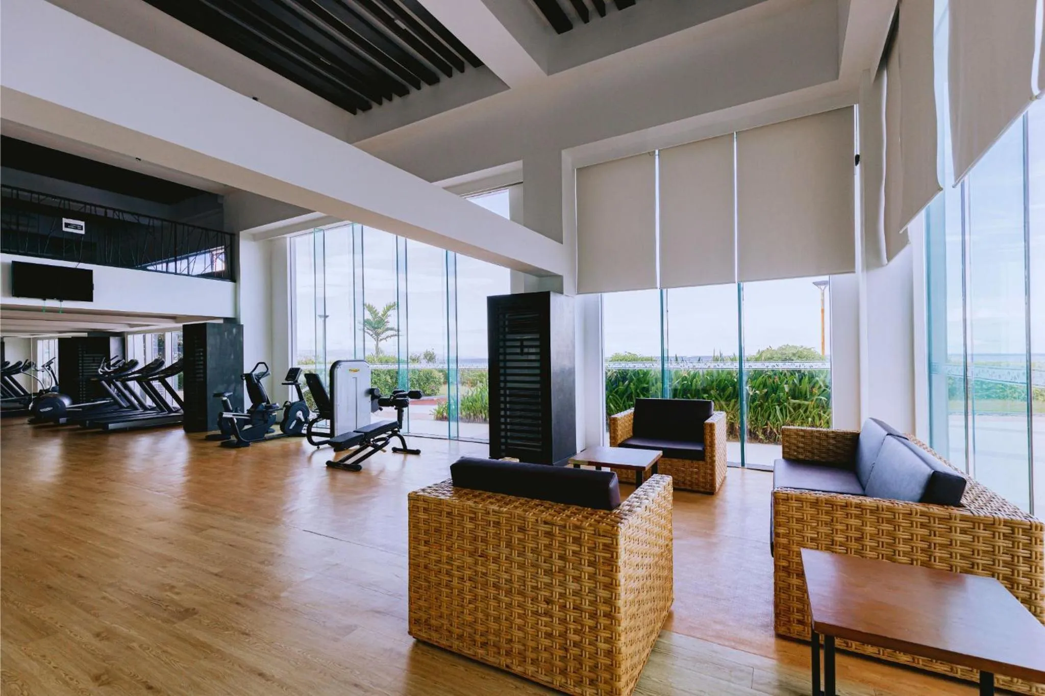 Fitness centre/facilities in Arterra Seaview Resort