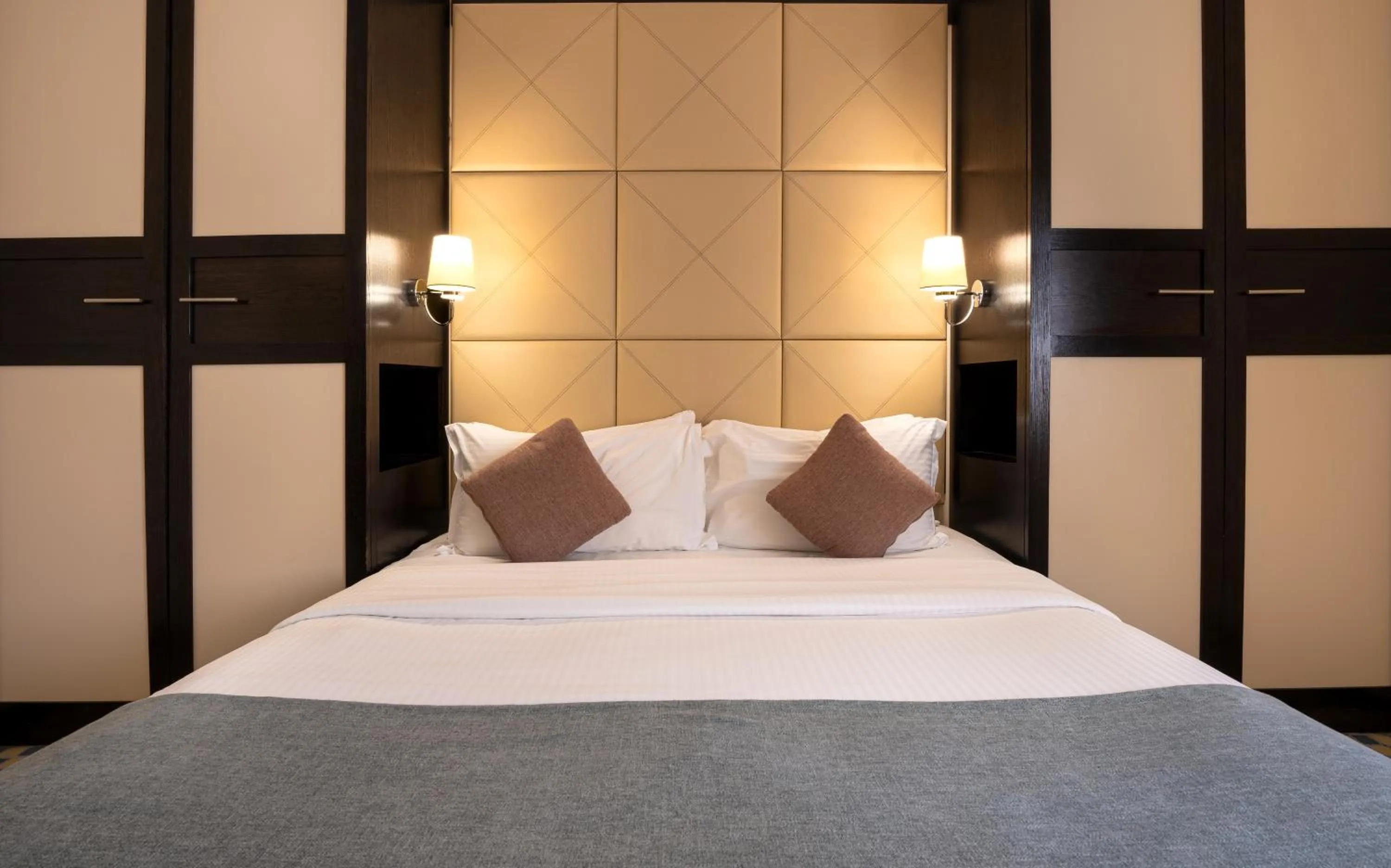 Bedroom, Bed in The Eclipse Boutique Suites