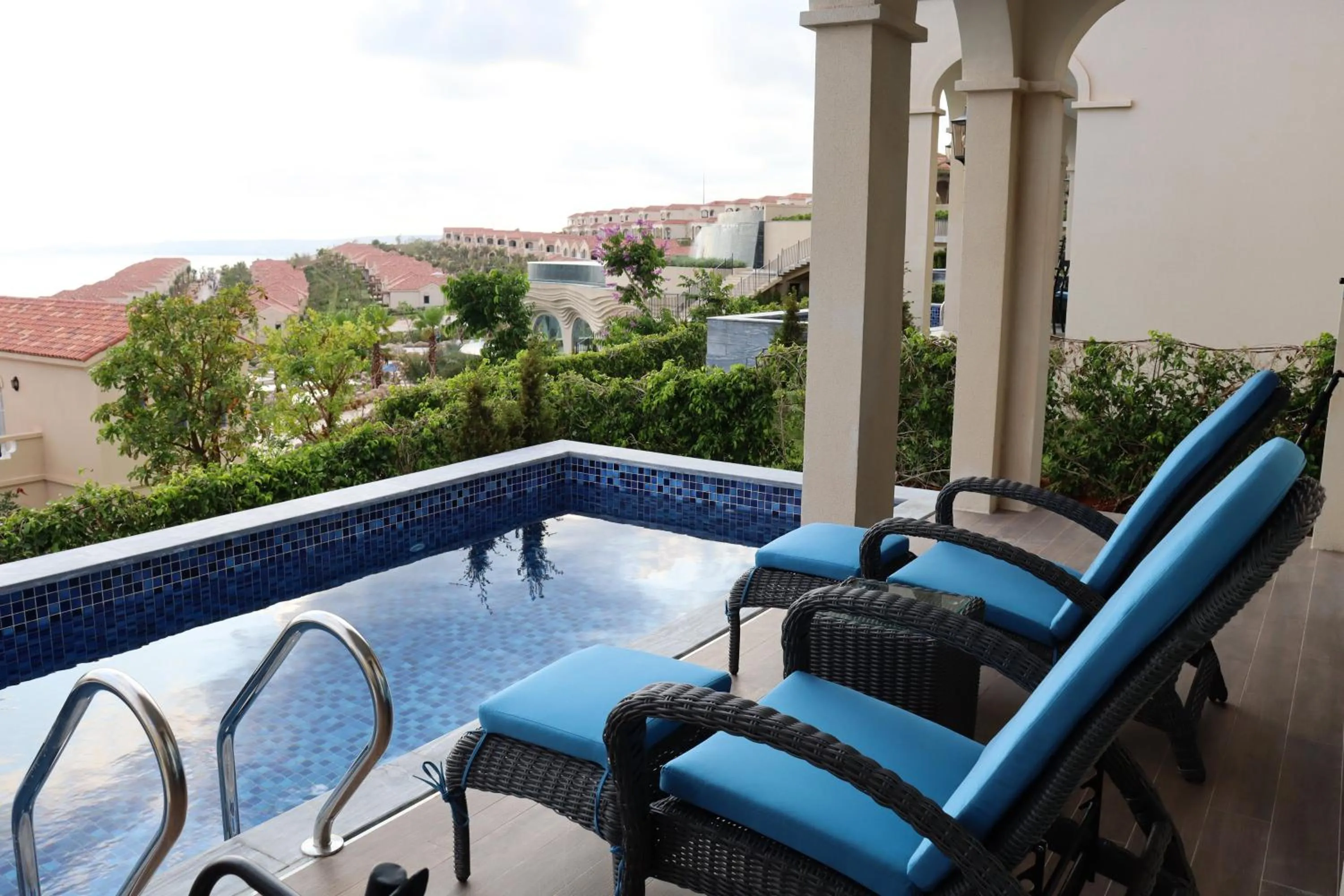 Photo of the whole room in Centara Mirage Resort Mui Ne