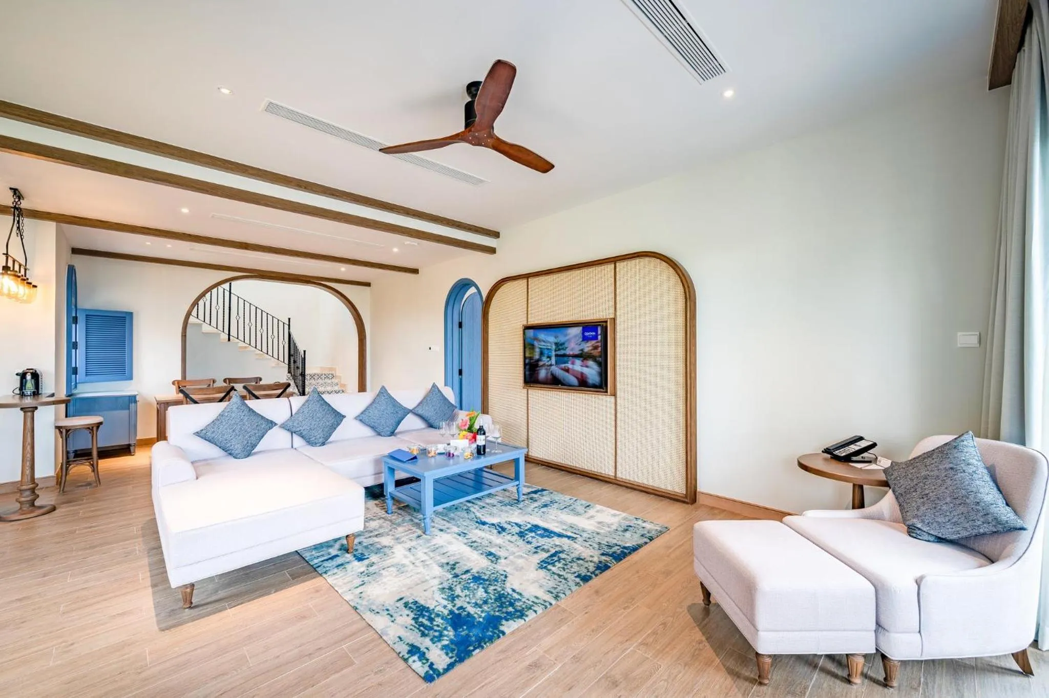 Swimming pool in Centara Mirage Resort Mui Ne