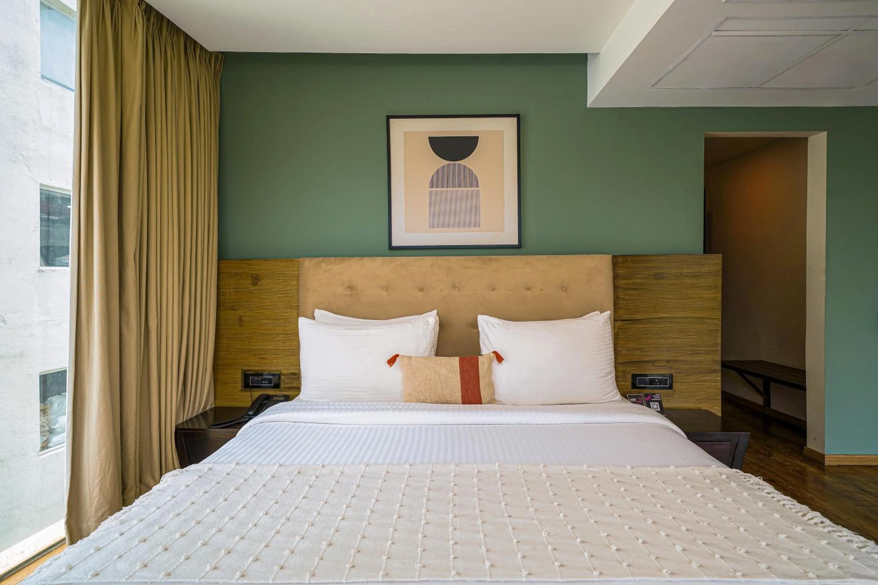 Bed in Olive Hotel MG Road Dunsvirk Inn by Embassy Group