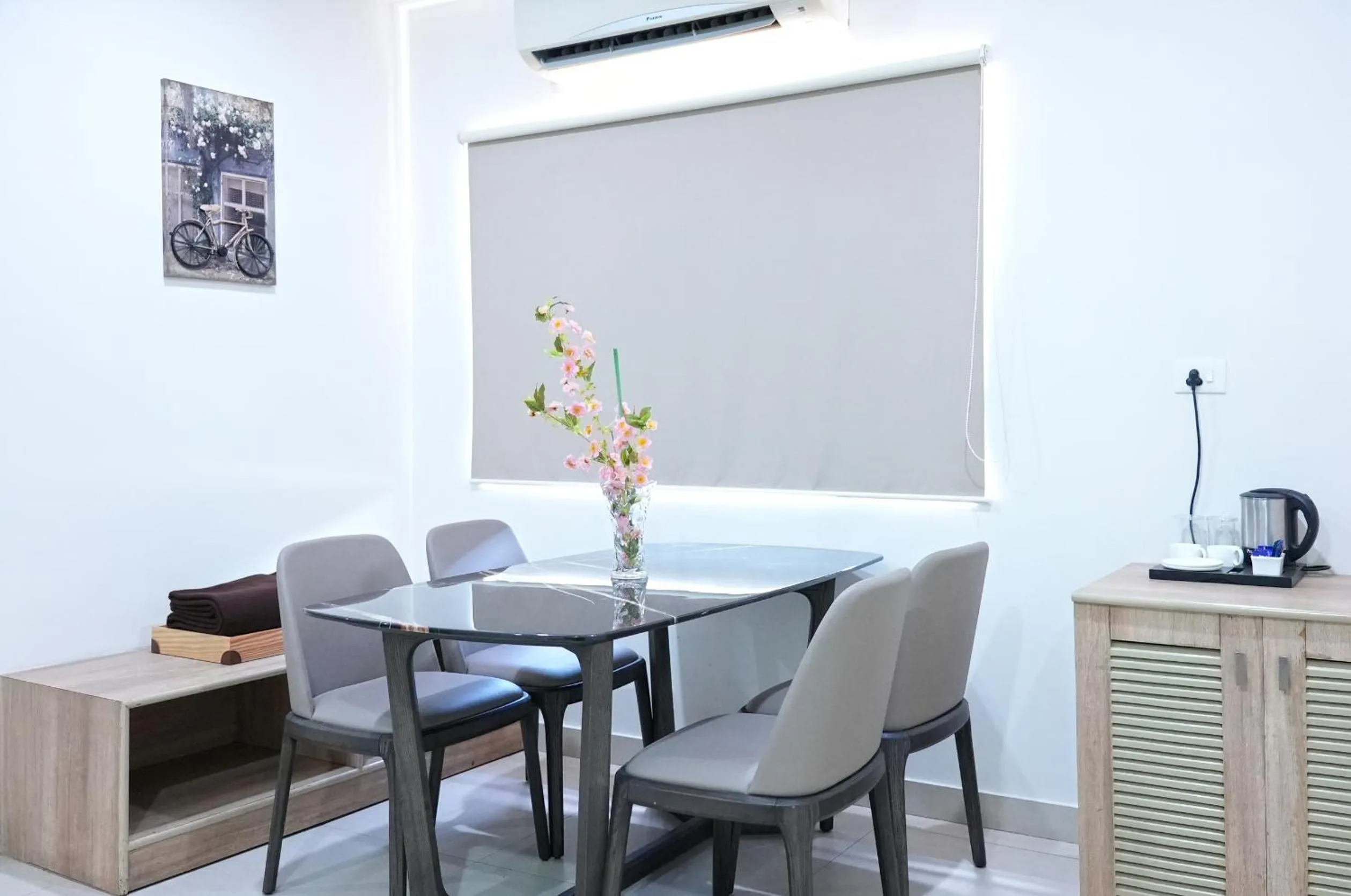 Dining area in M Stays