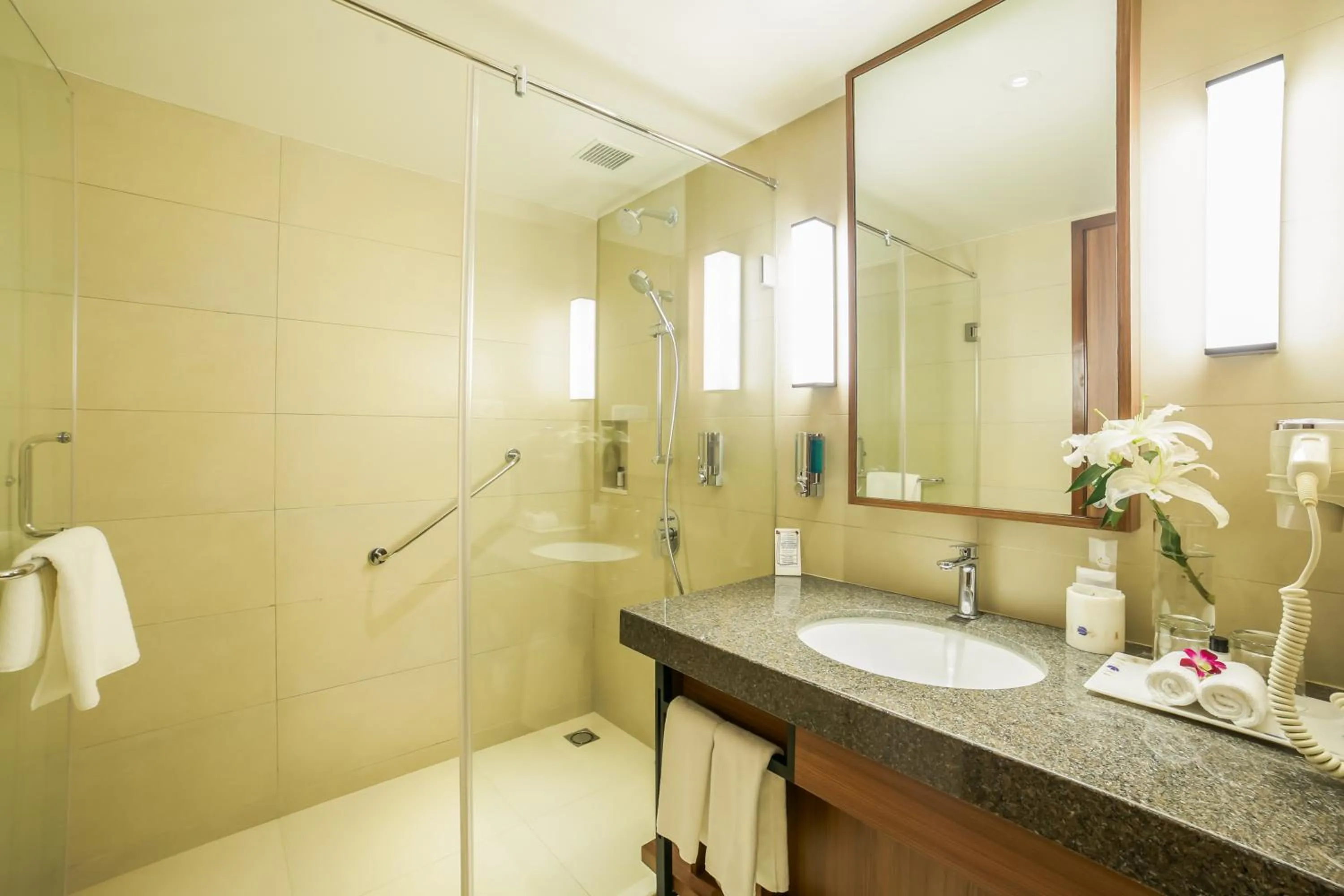 Bathroom in Club Mahindra Assonora, Goa