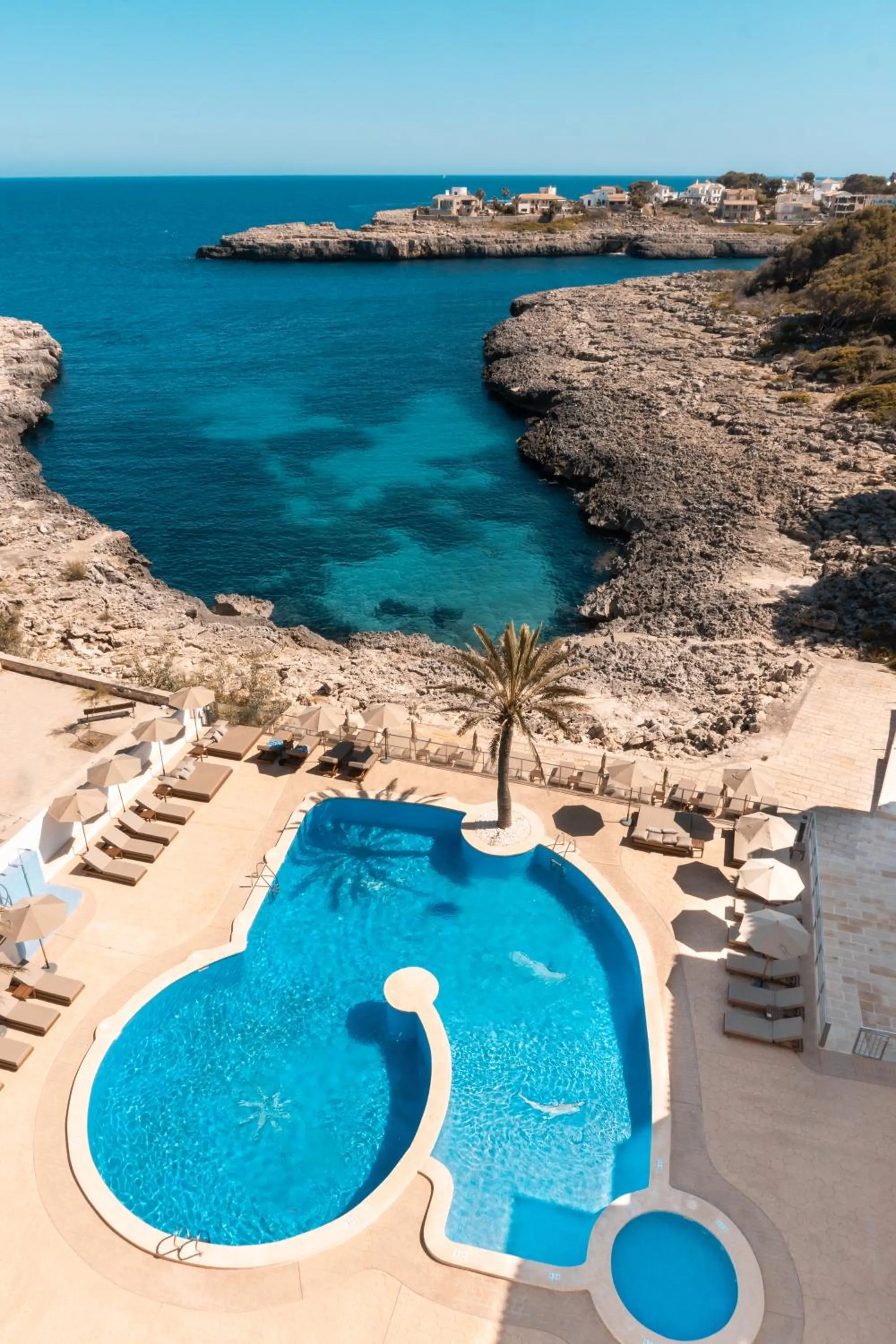 Swimming pool in Portomar Apartments - 4-Star Superior Hotel