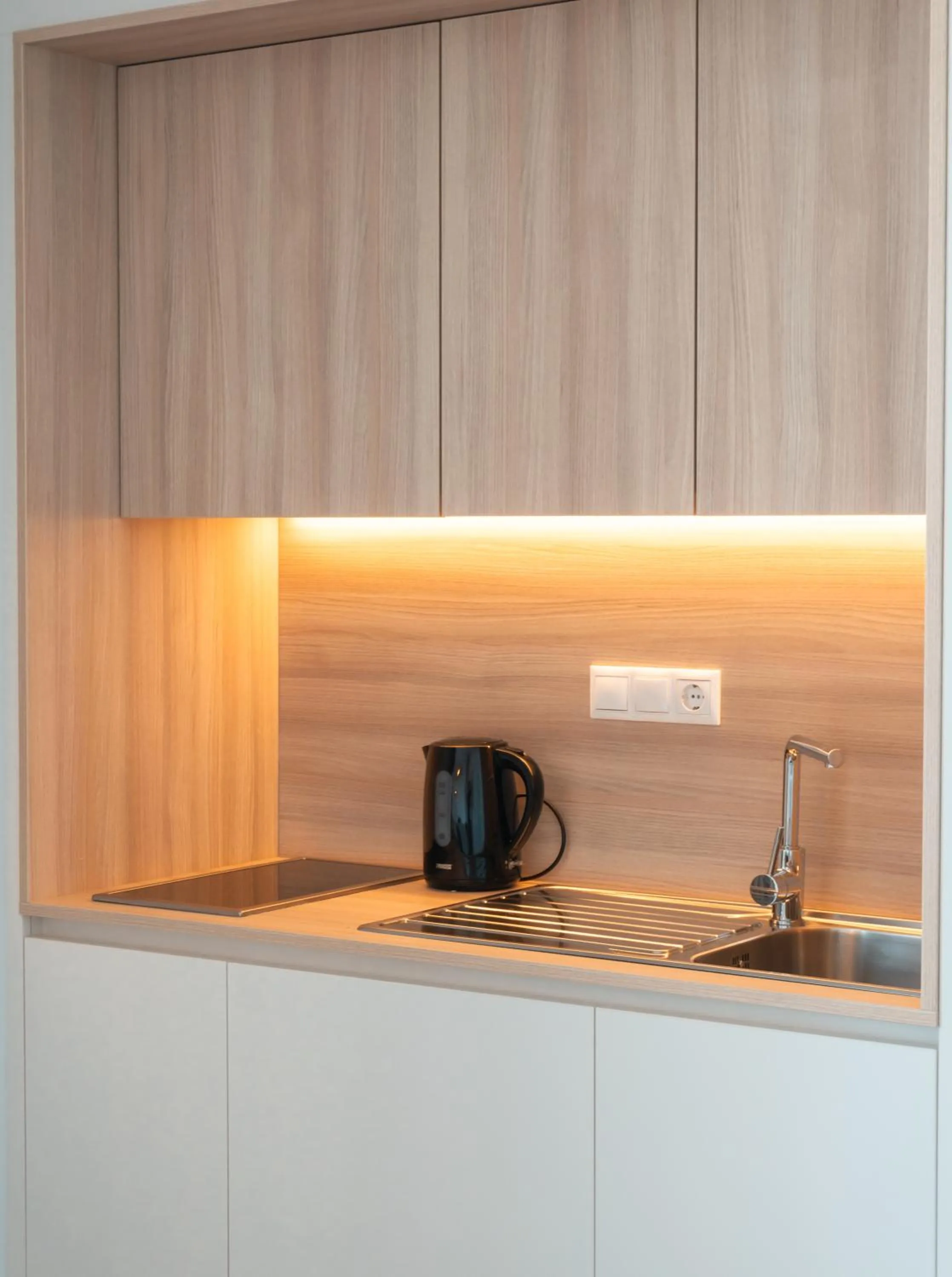 Portomar Apartments - 4-Star Superior Hotel