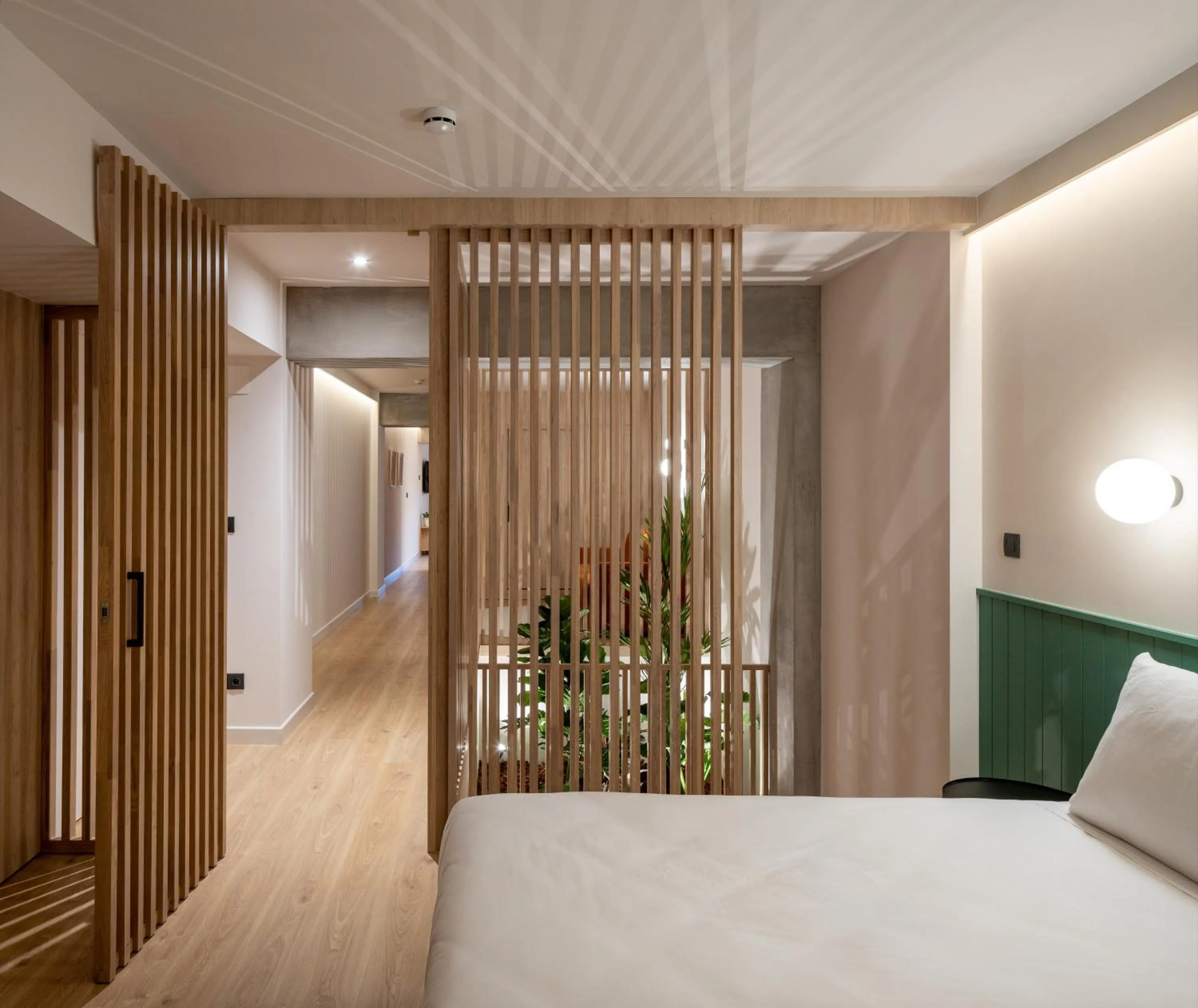 Bedroom, Bed in Líbere Bilbao Museo