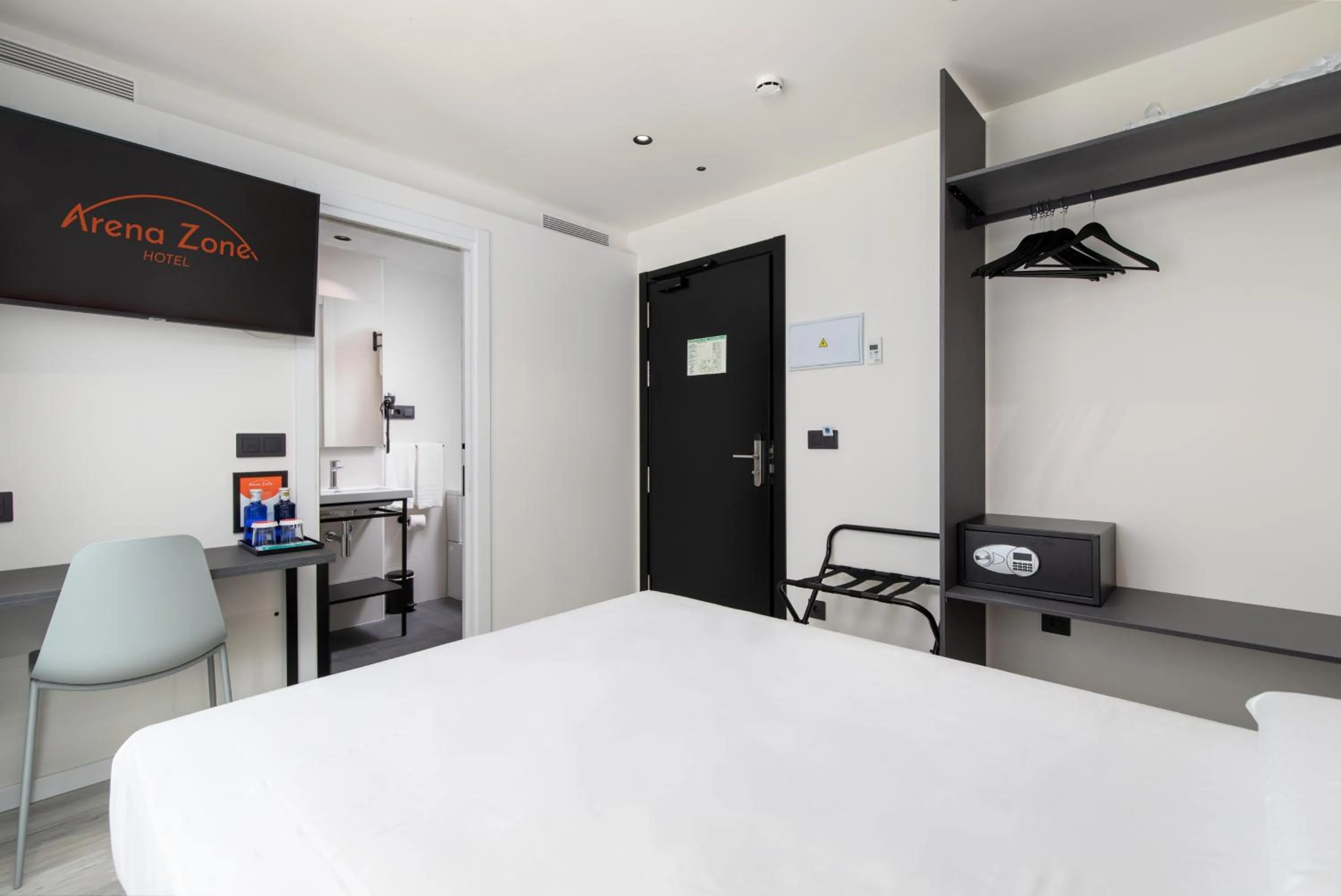 TV and multimedia, Bed in Arena Zone Hotel