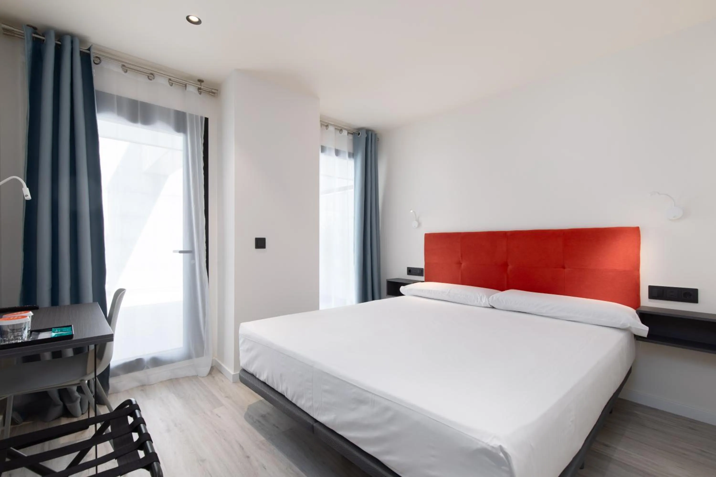 Bed in Arena Zone Hotel