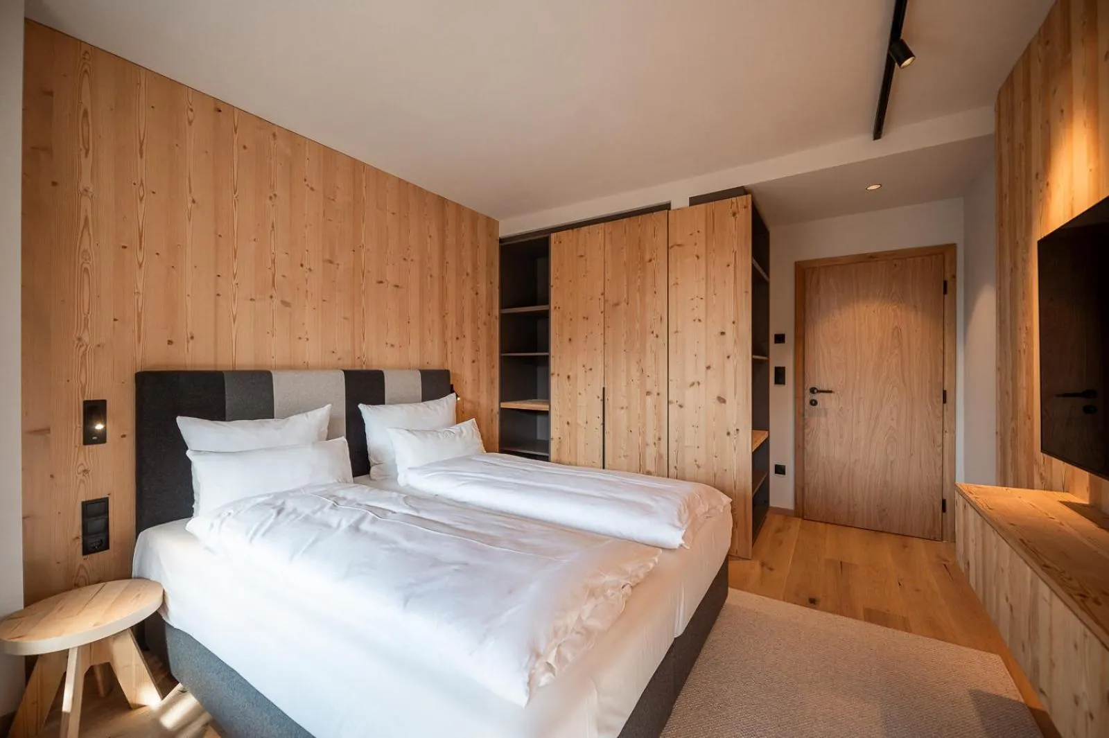 Bedroom, Bed in ADEA Lifestyle Suites Fieberbrunn