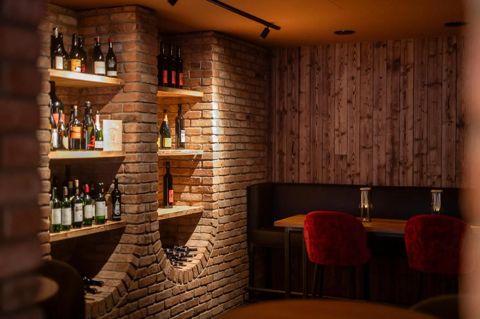 Restaurant/places to eat in ADEA Lifestyle Suites Fieberbrunn