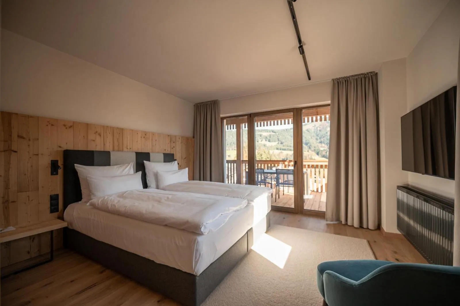 Bedroom, Bed in ADEA Lifestyle Suites Fieberbrunn