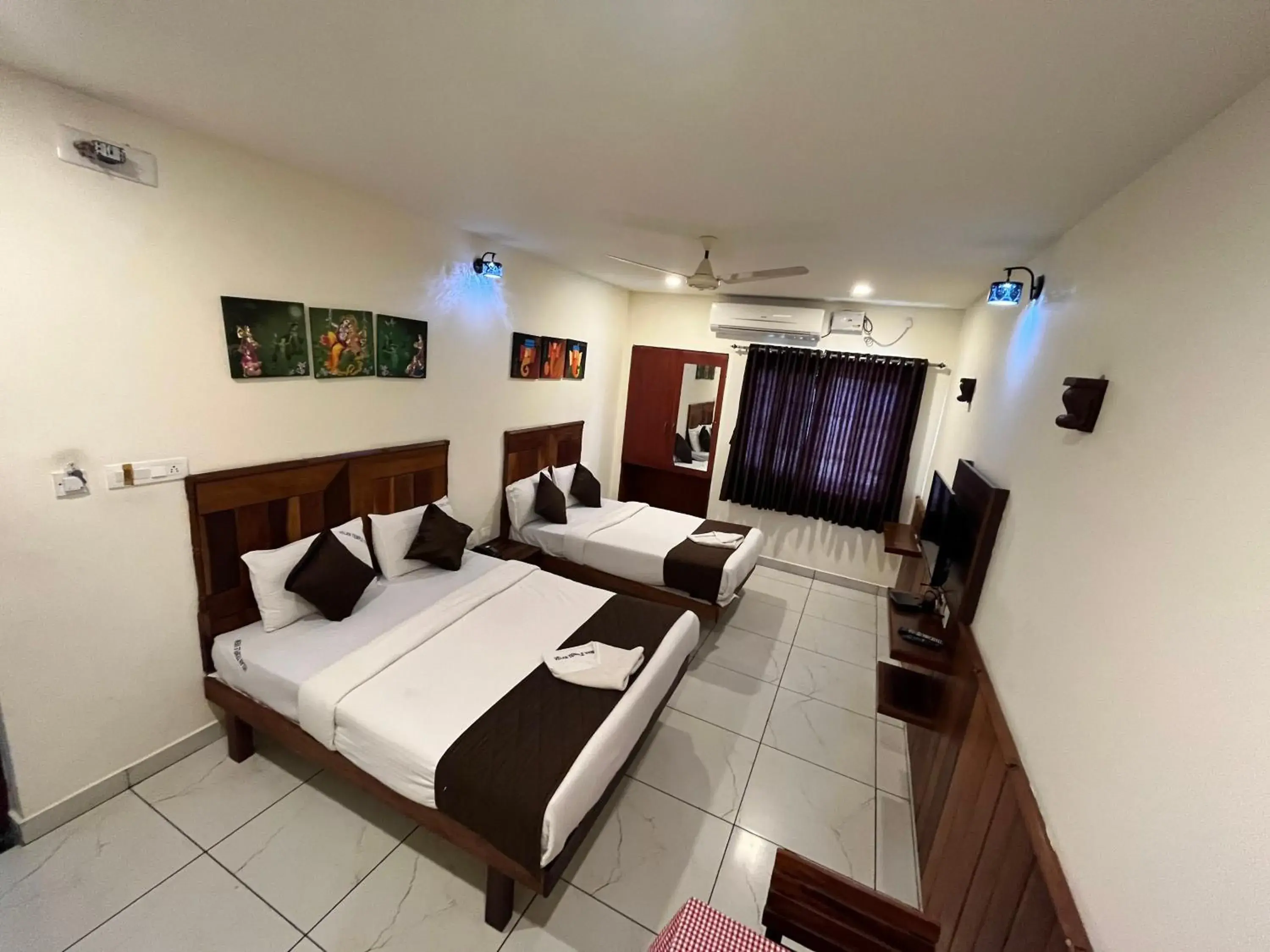 Family Quadruple AC in Velan Temple View Family Quadruple AC in Velan Temple View