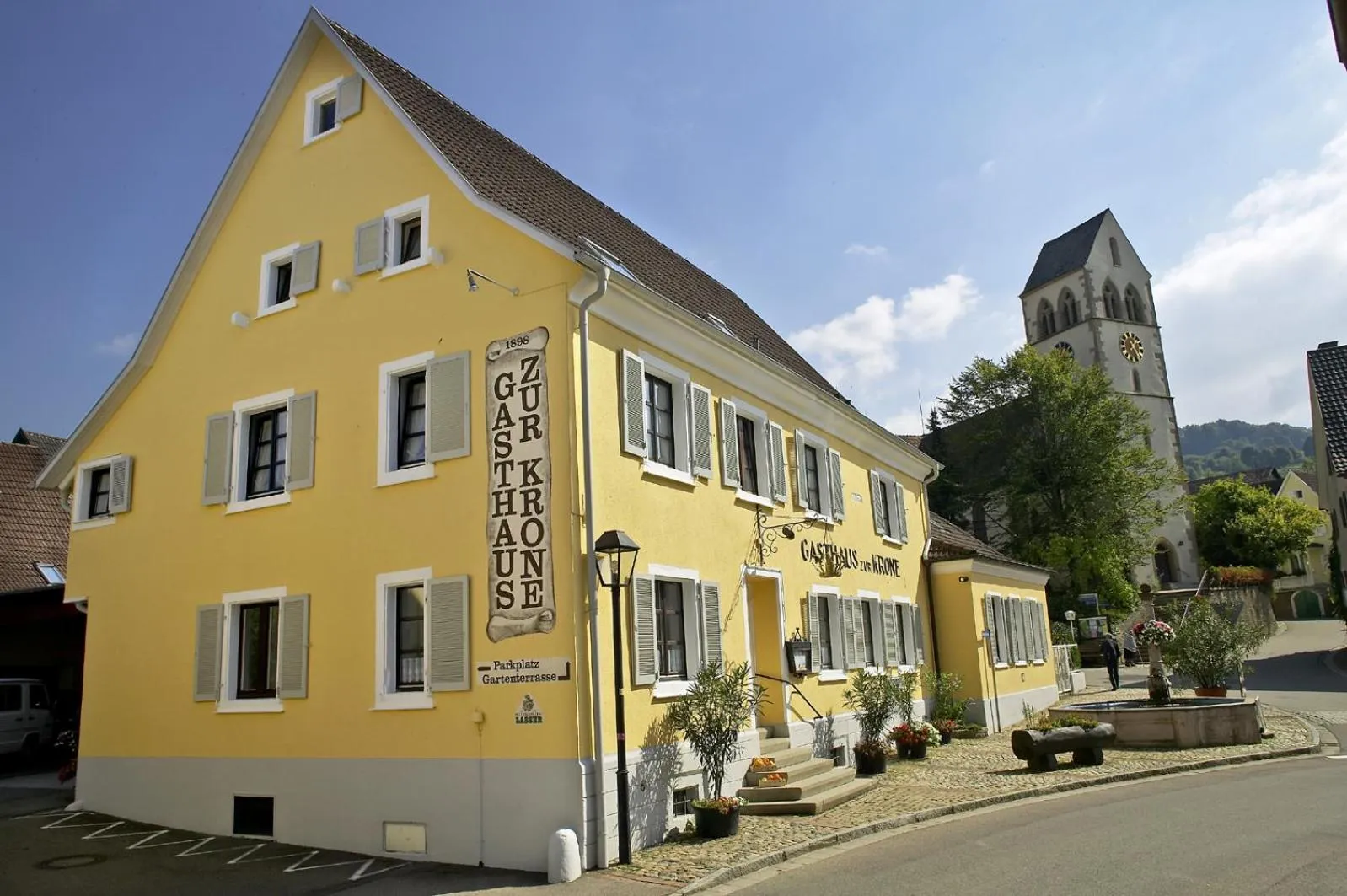 Property Building in Krone Britzingen