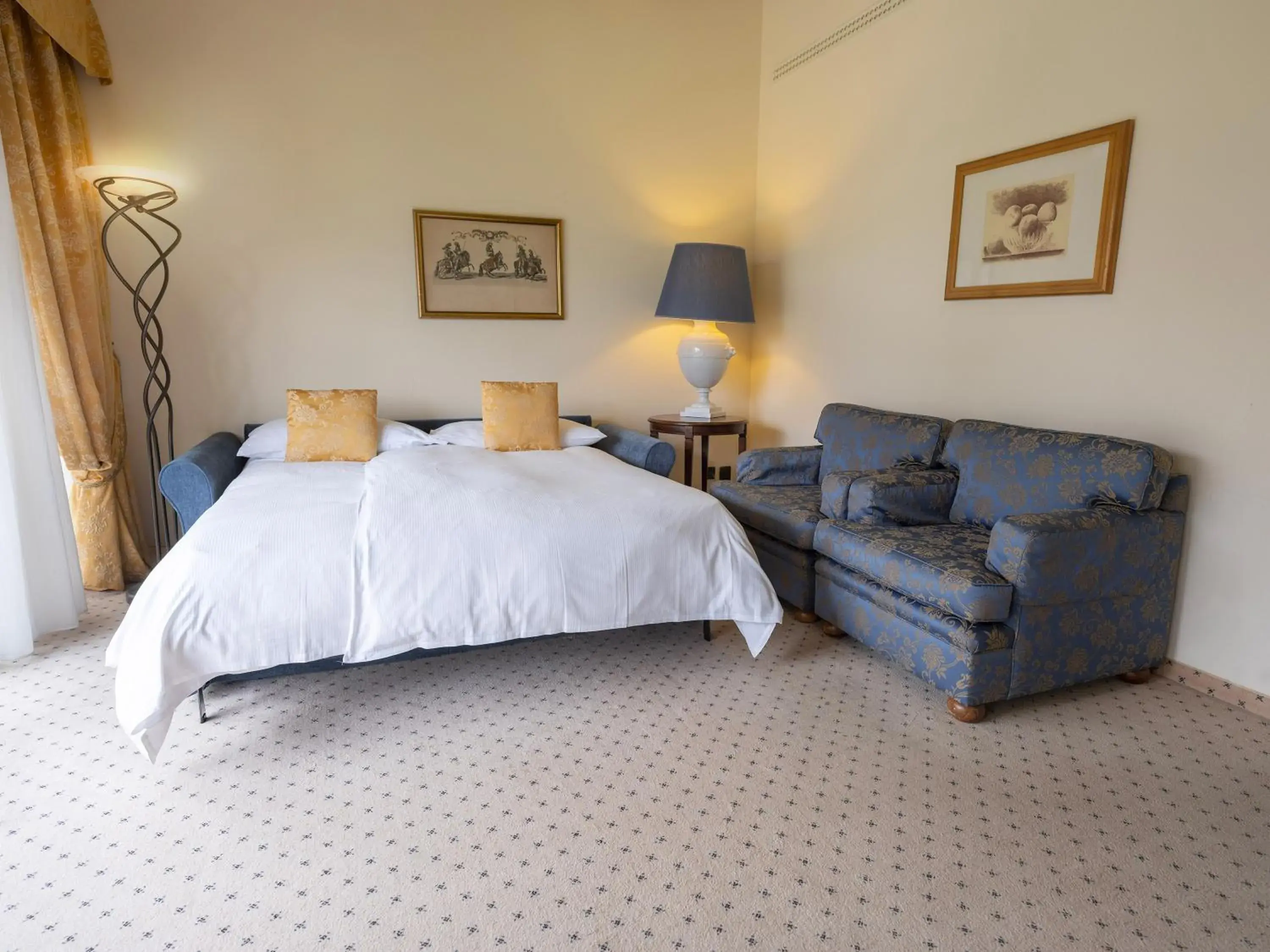 Family Room with Garden View in Park Hotel Principe Family Room with Garden View in Park Hotel Principe