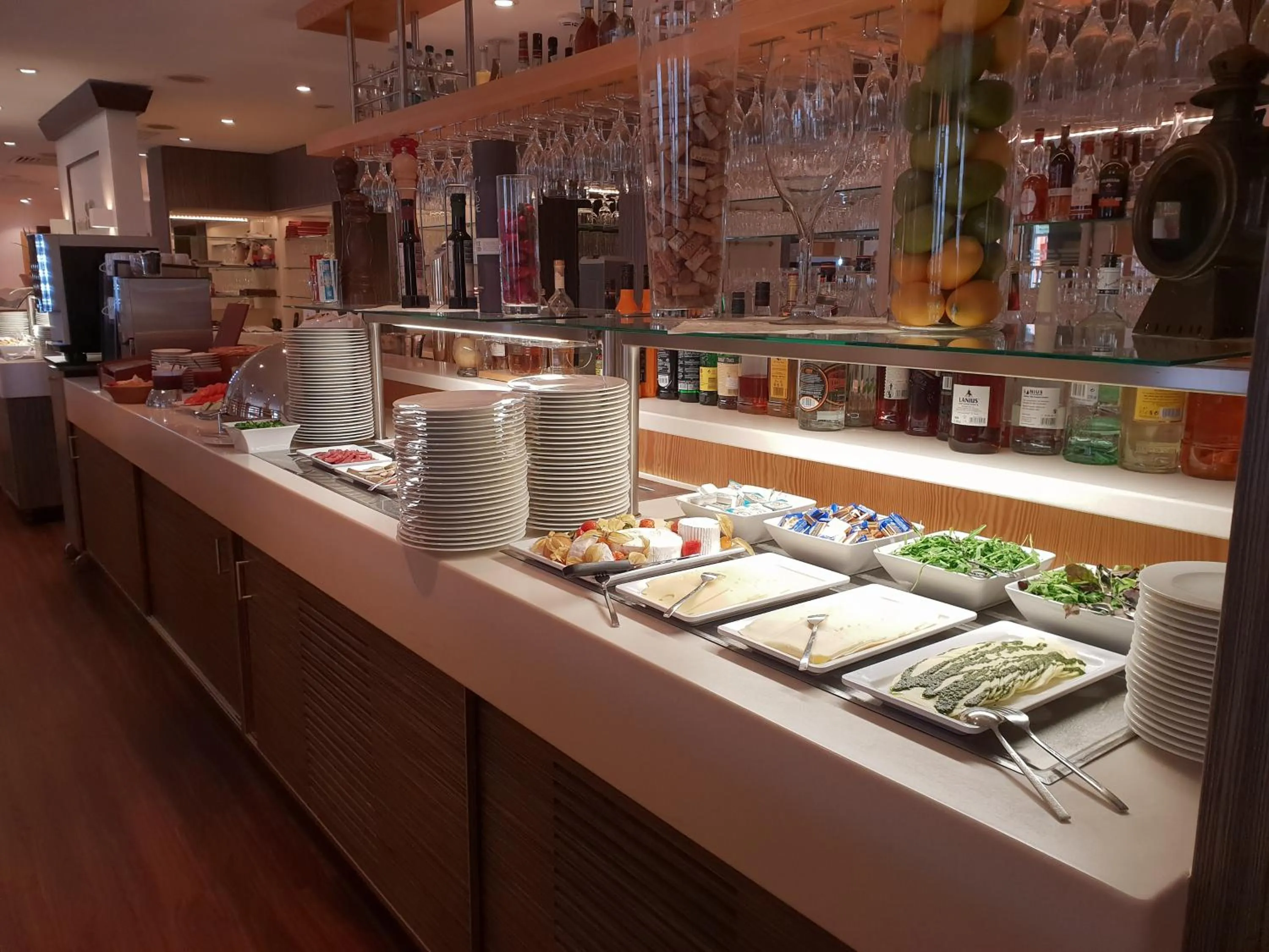 Buffet breakfast in Centralhotel Binz