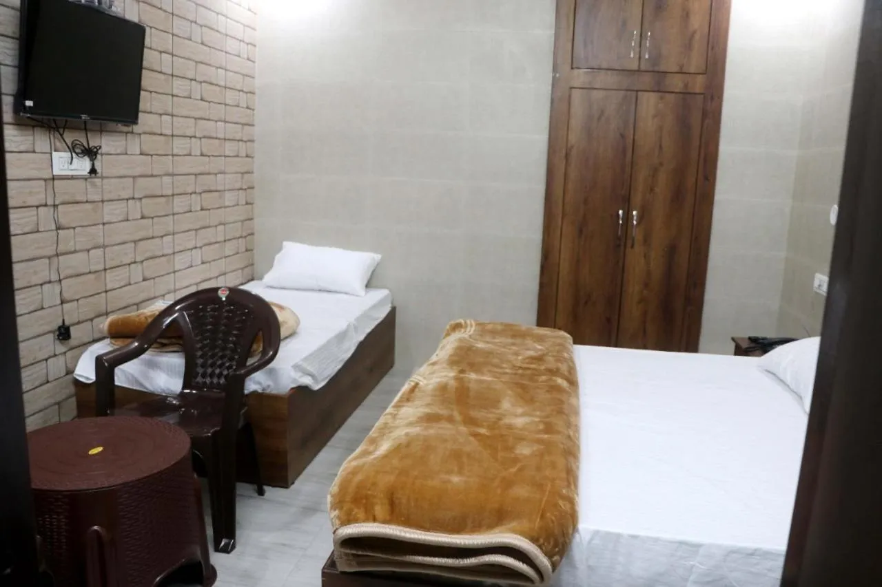 Bed in Krishna Dreams