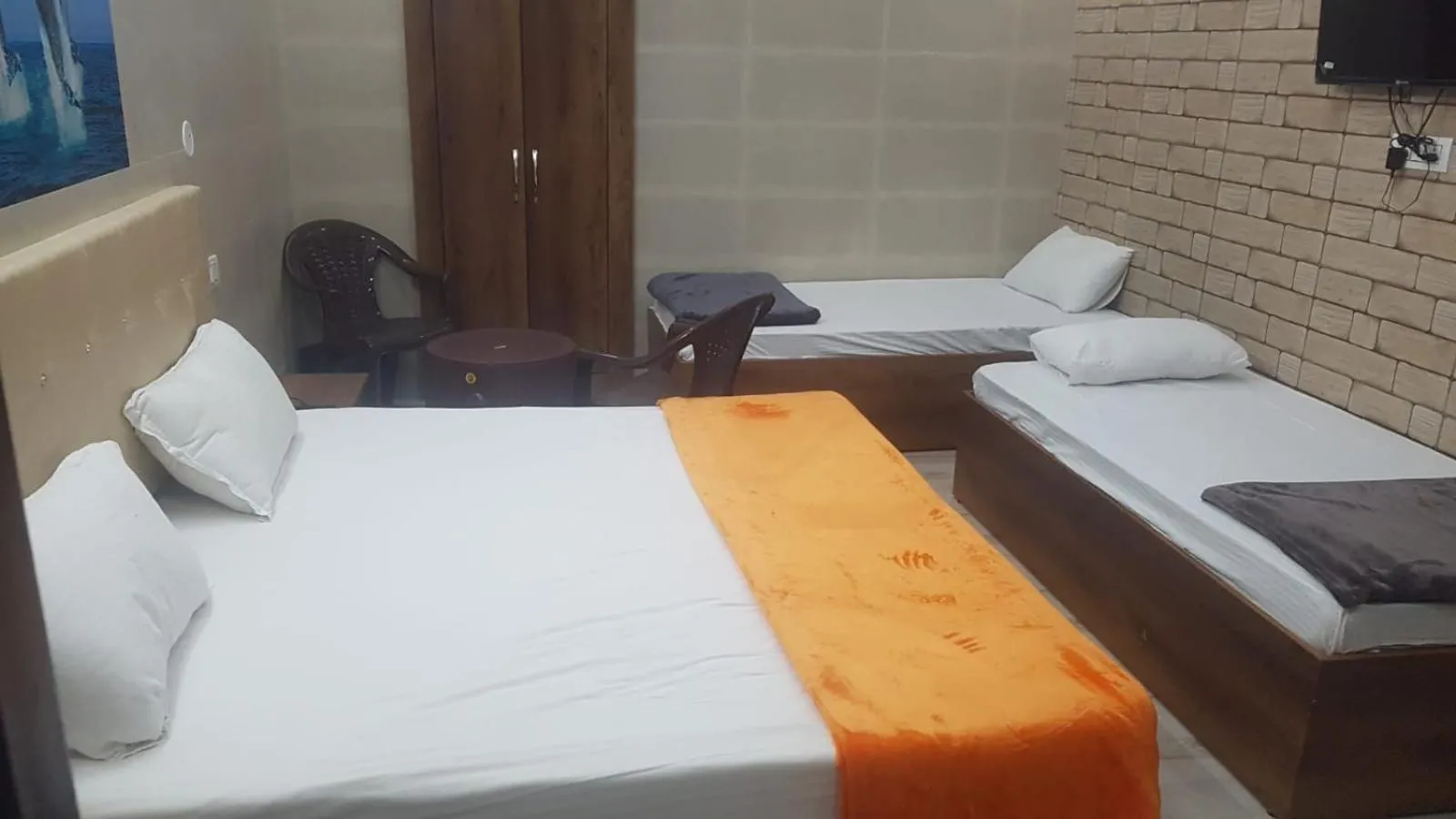 Bed in Krishna Dreams