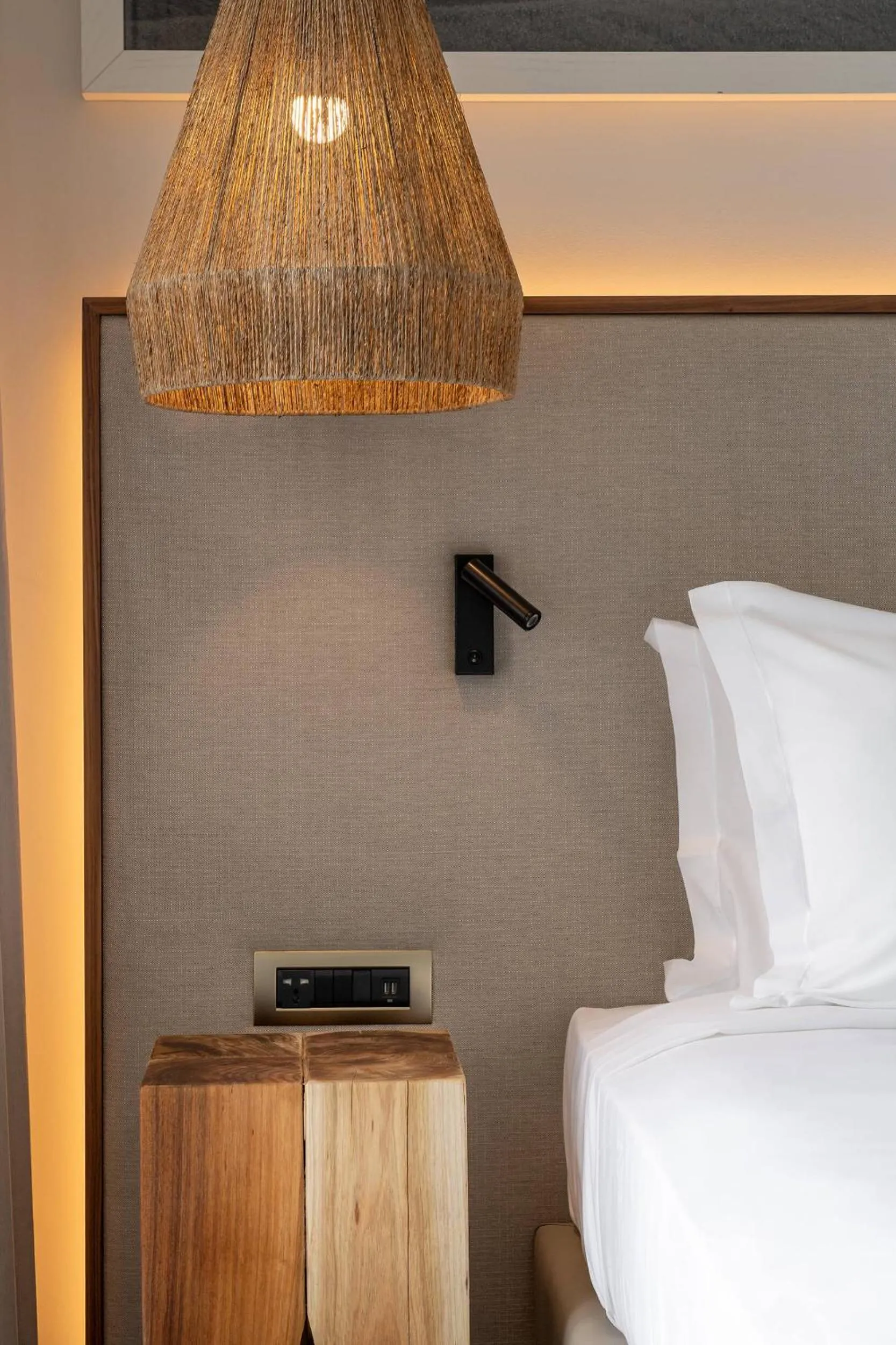 Bedroom, Bed in Octant Evora