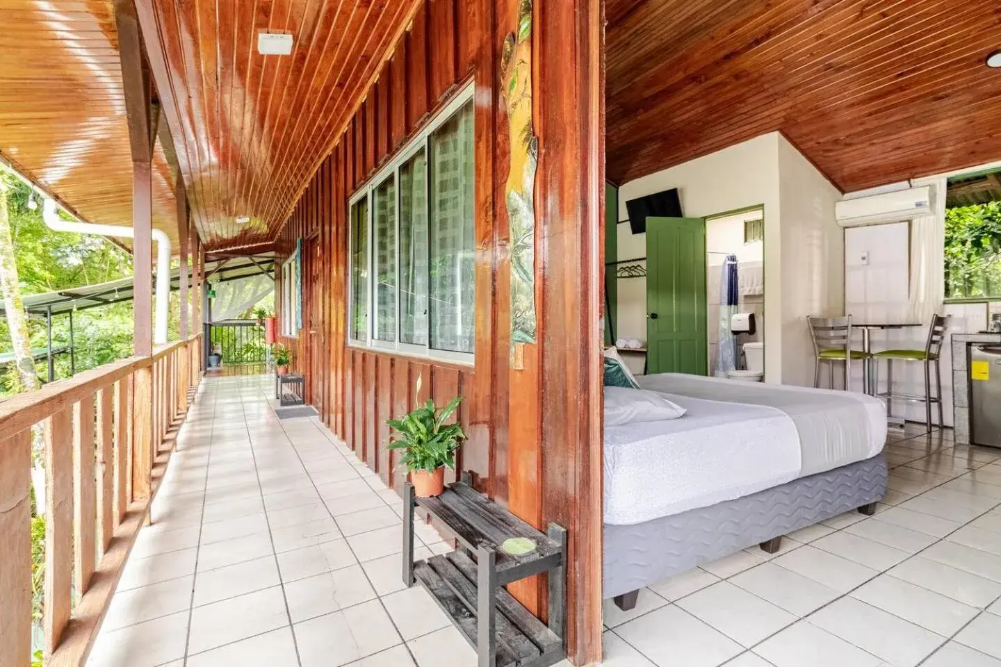 Quadruple Room with Private Bathroom in Rio Danta Quadruple Room with Private Bathroom in Rio Danta