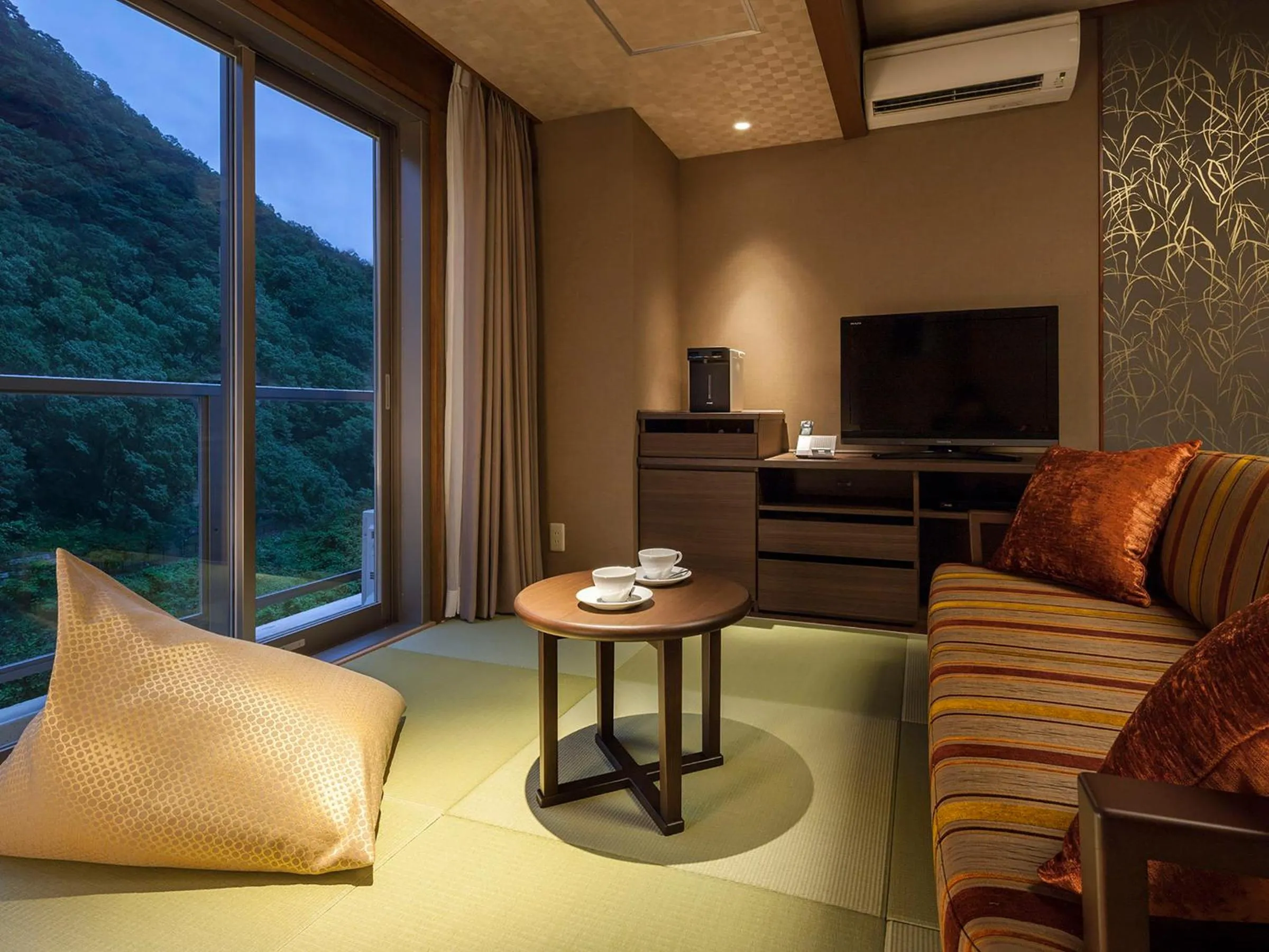 Area and facilities in Kinugawa Onsen Hotel