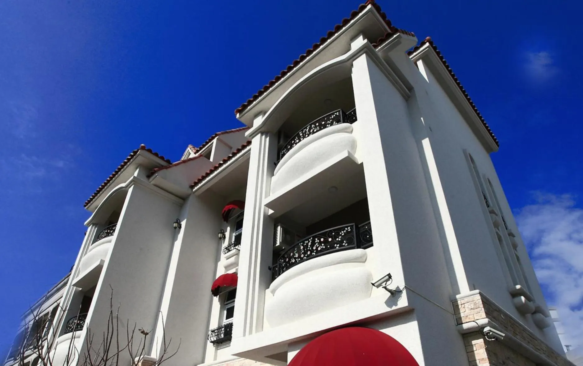 坡岸長堤民宿 Leveeside House I 花蓮車站民宿 I 民宿證號1747 & 1748