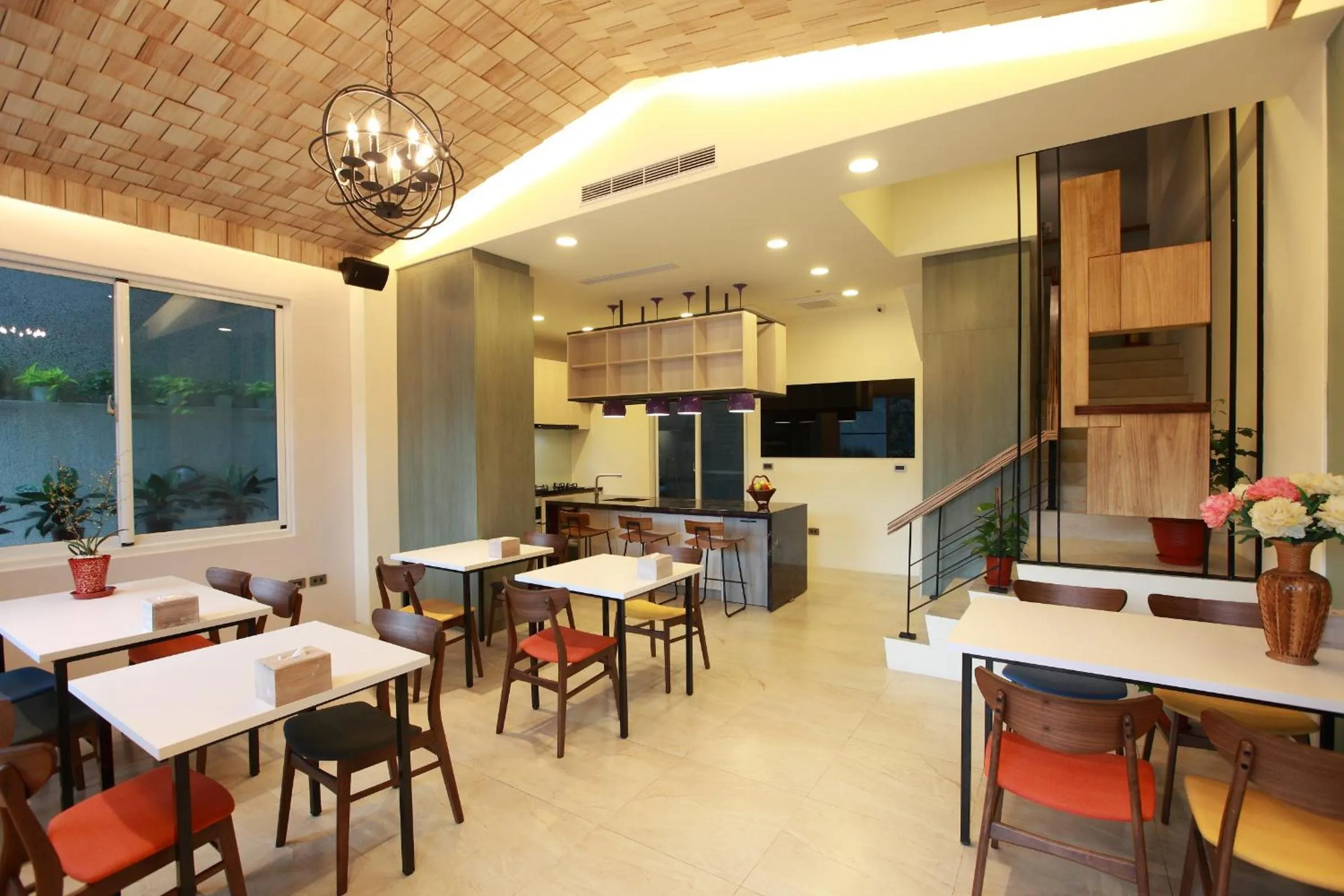 坡岸長堤民宿 Leveeside House I 花蓮車站民宿 I 民宿證號1747 & 1748