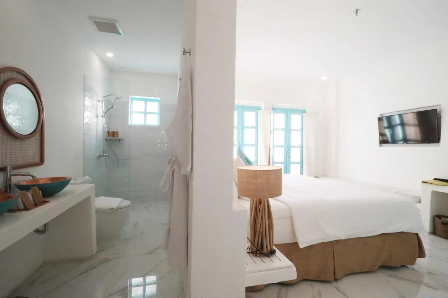 Bedroom, Bed in Loccal Collection Hotel Komodo