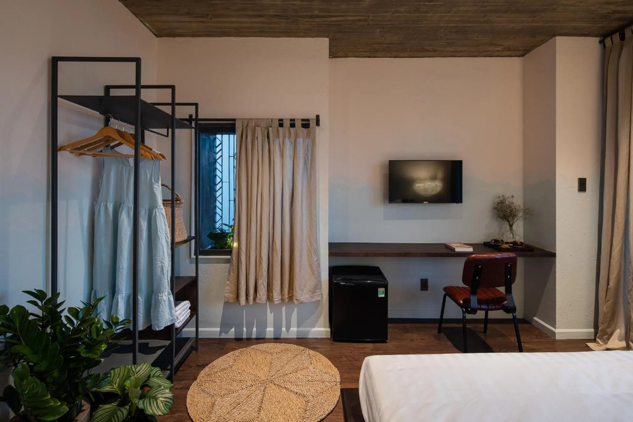 Bed in The Note Dalat