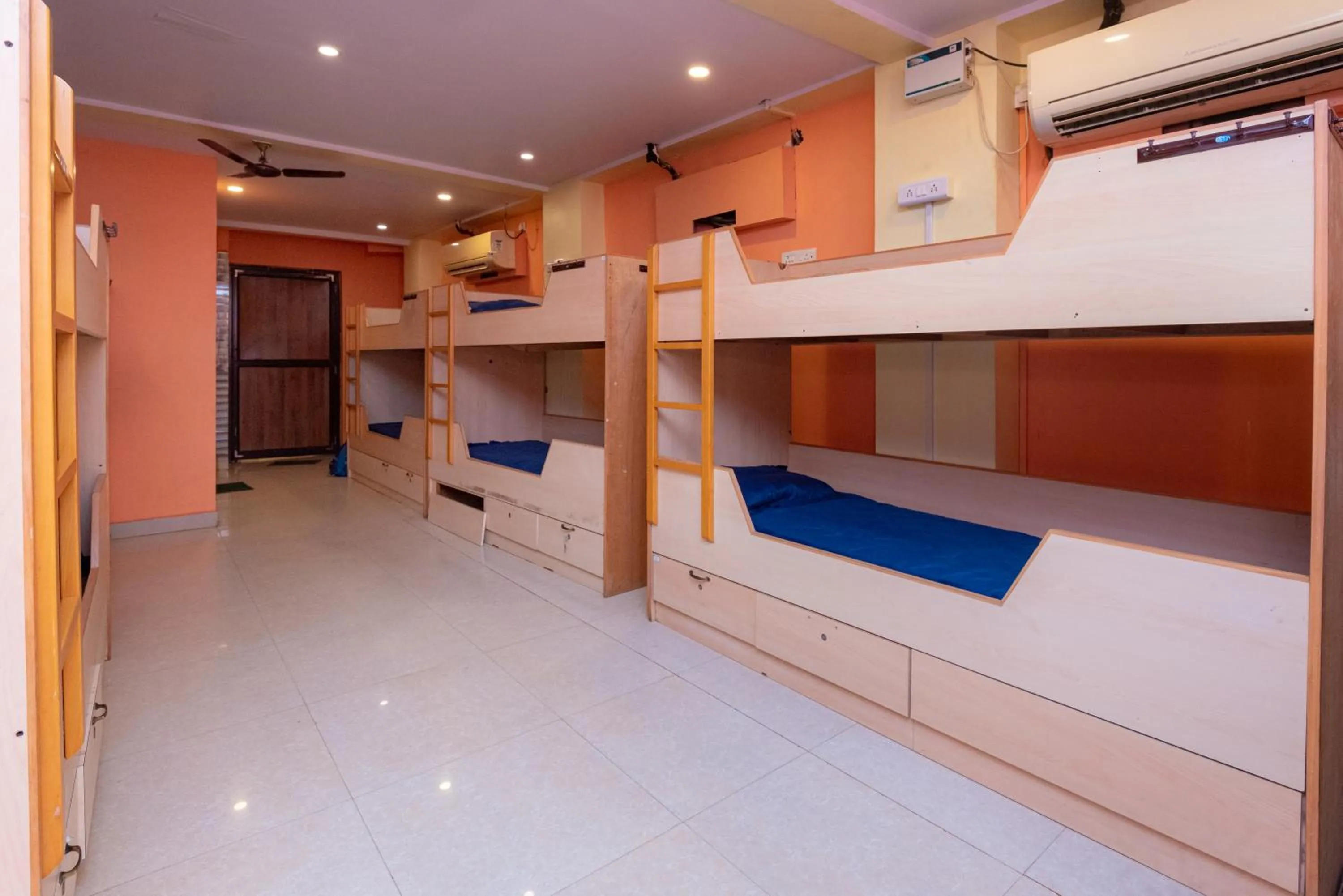 Bed in HOTEL AVISHA Residency