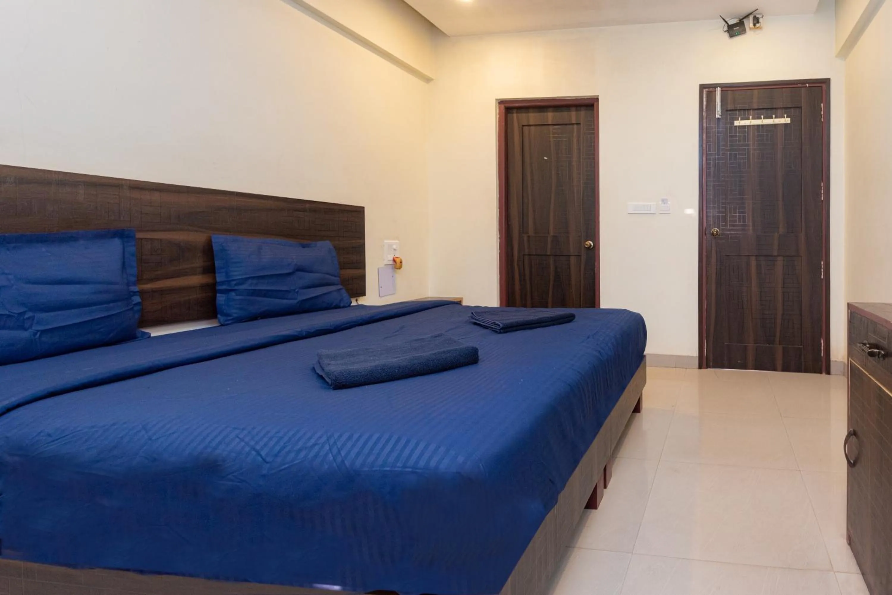 Bed in HOTEL AVISHA Residency
