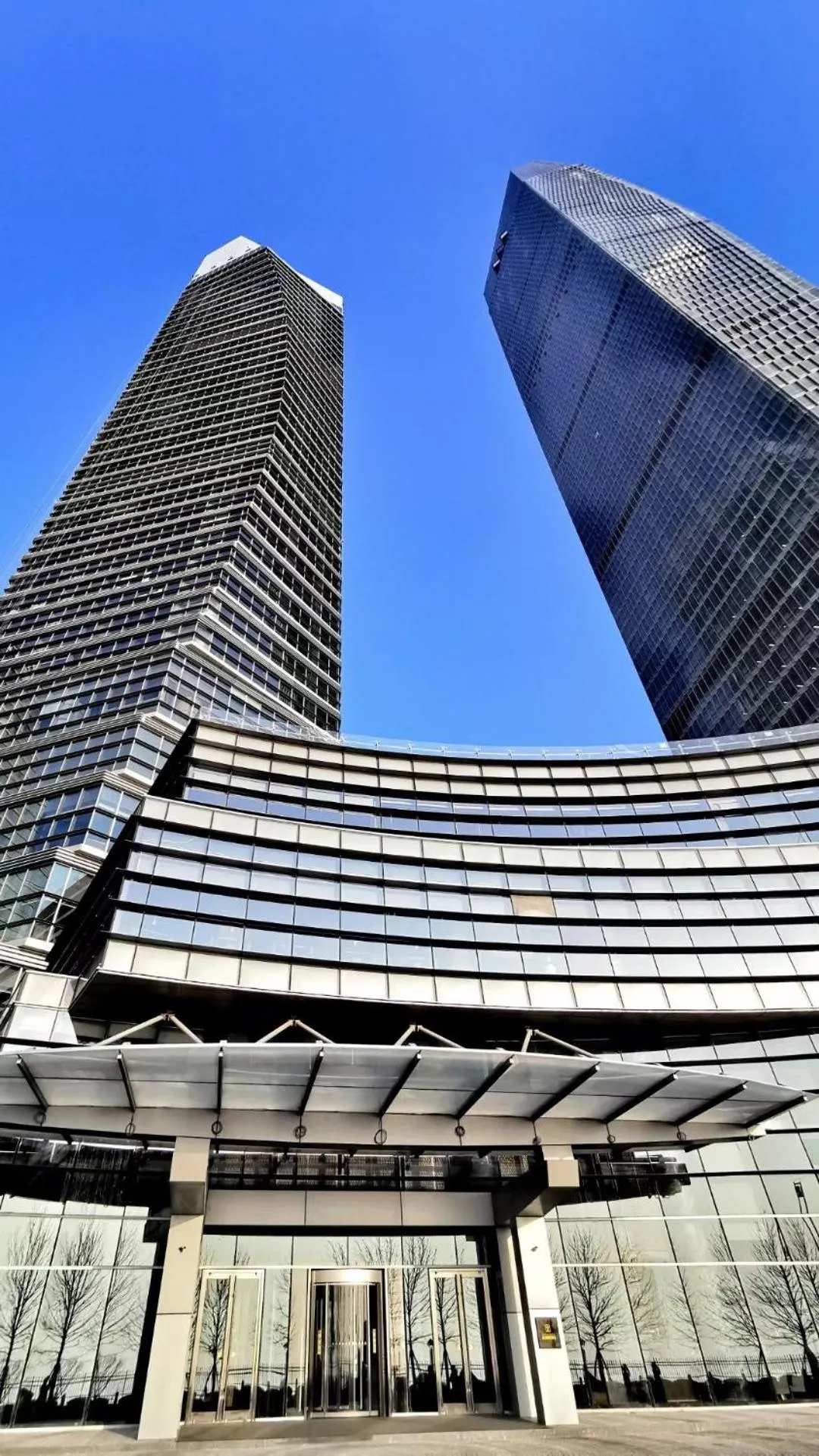 Property building in Qingdao Haitian Hotel